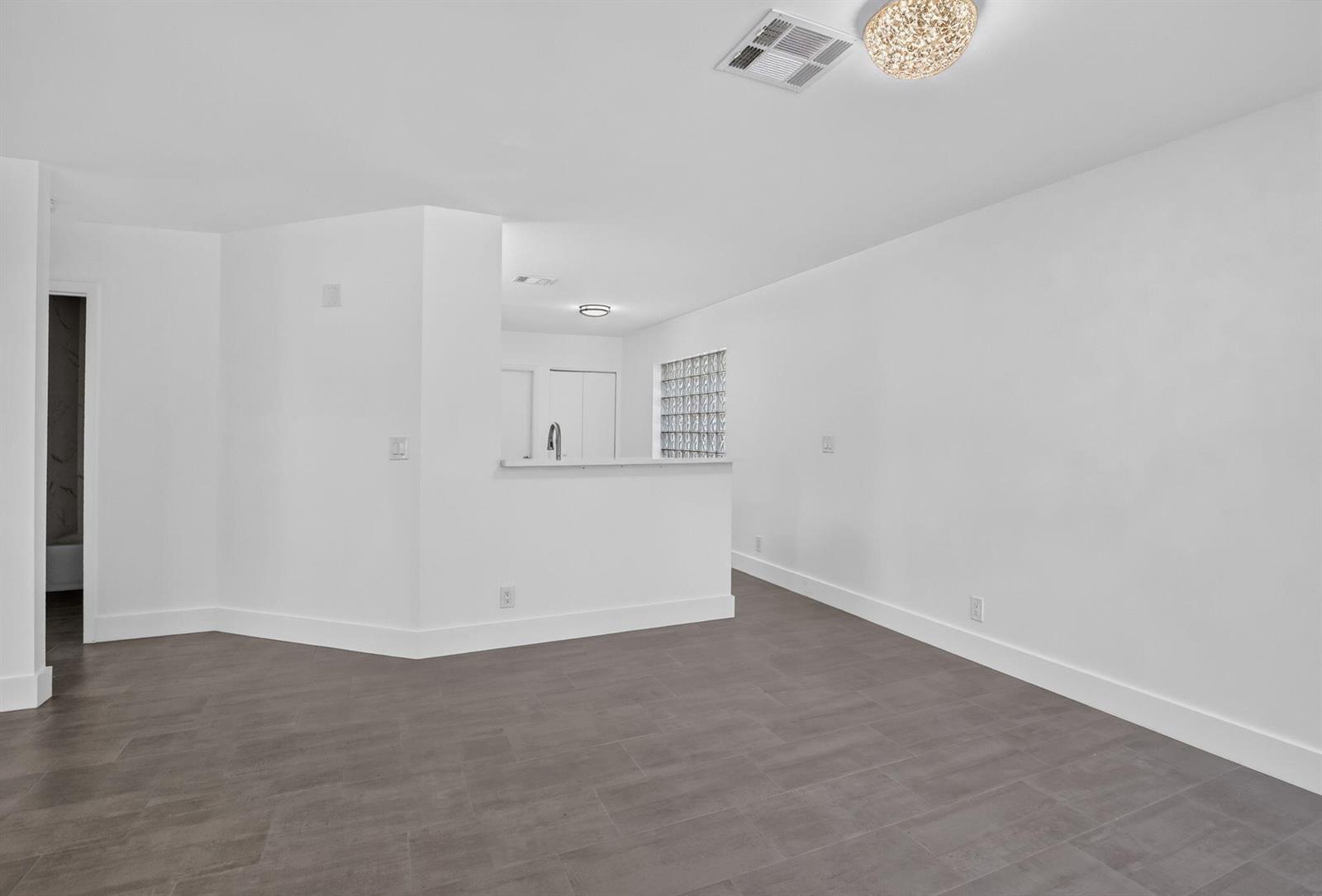 1671 NW 107th Lane