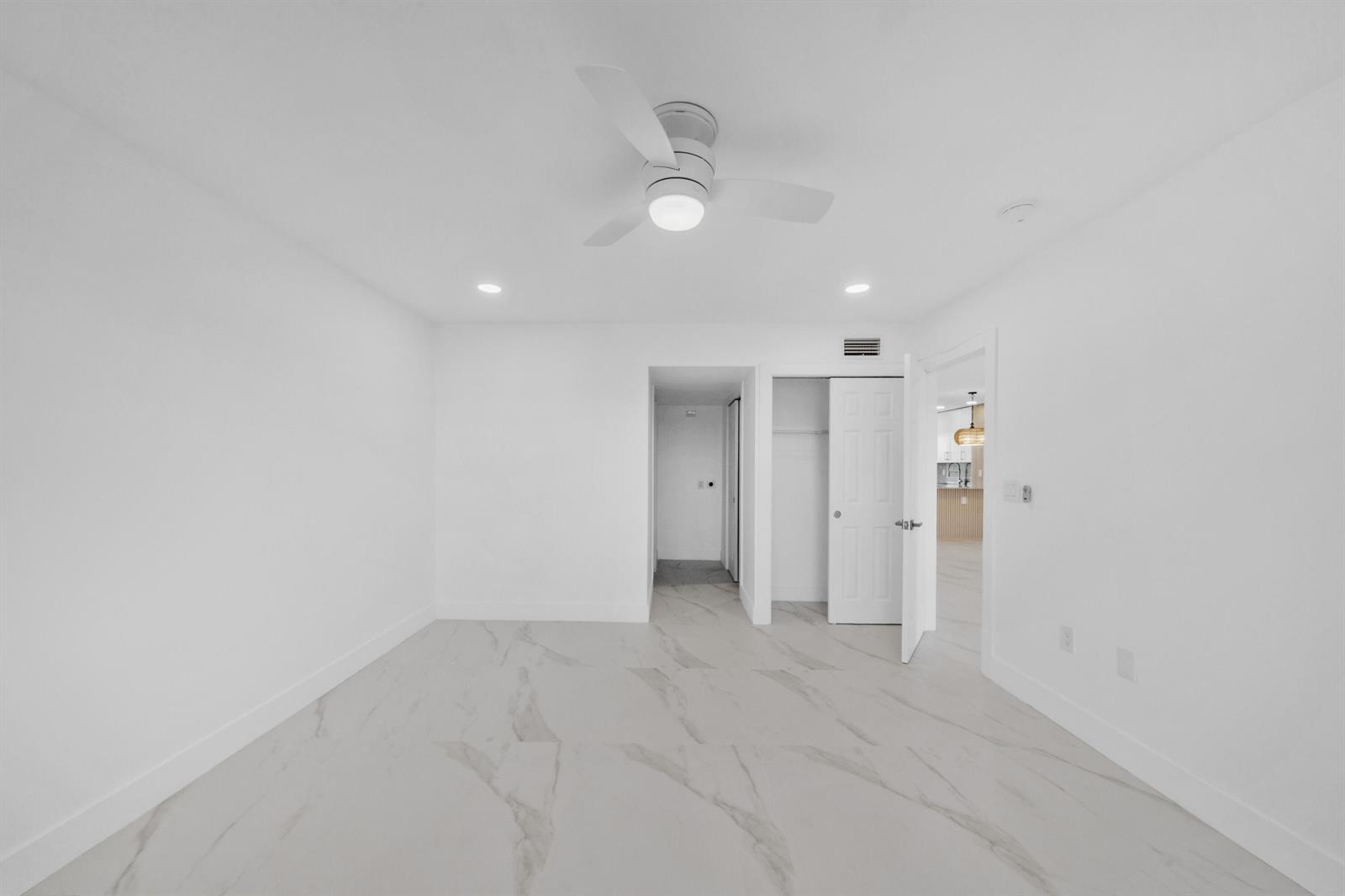 9880 Marina Boulevard # 1536