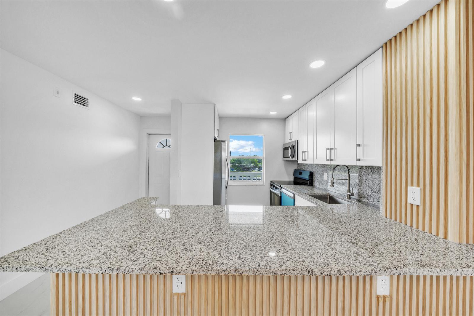 9880 Marina Boulevard # 1536