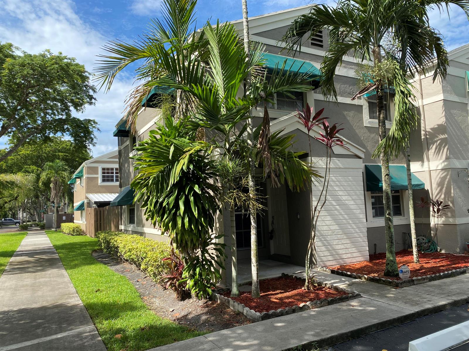 12366 SW 51st Place