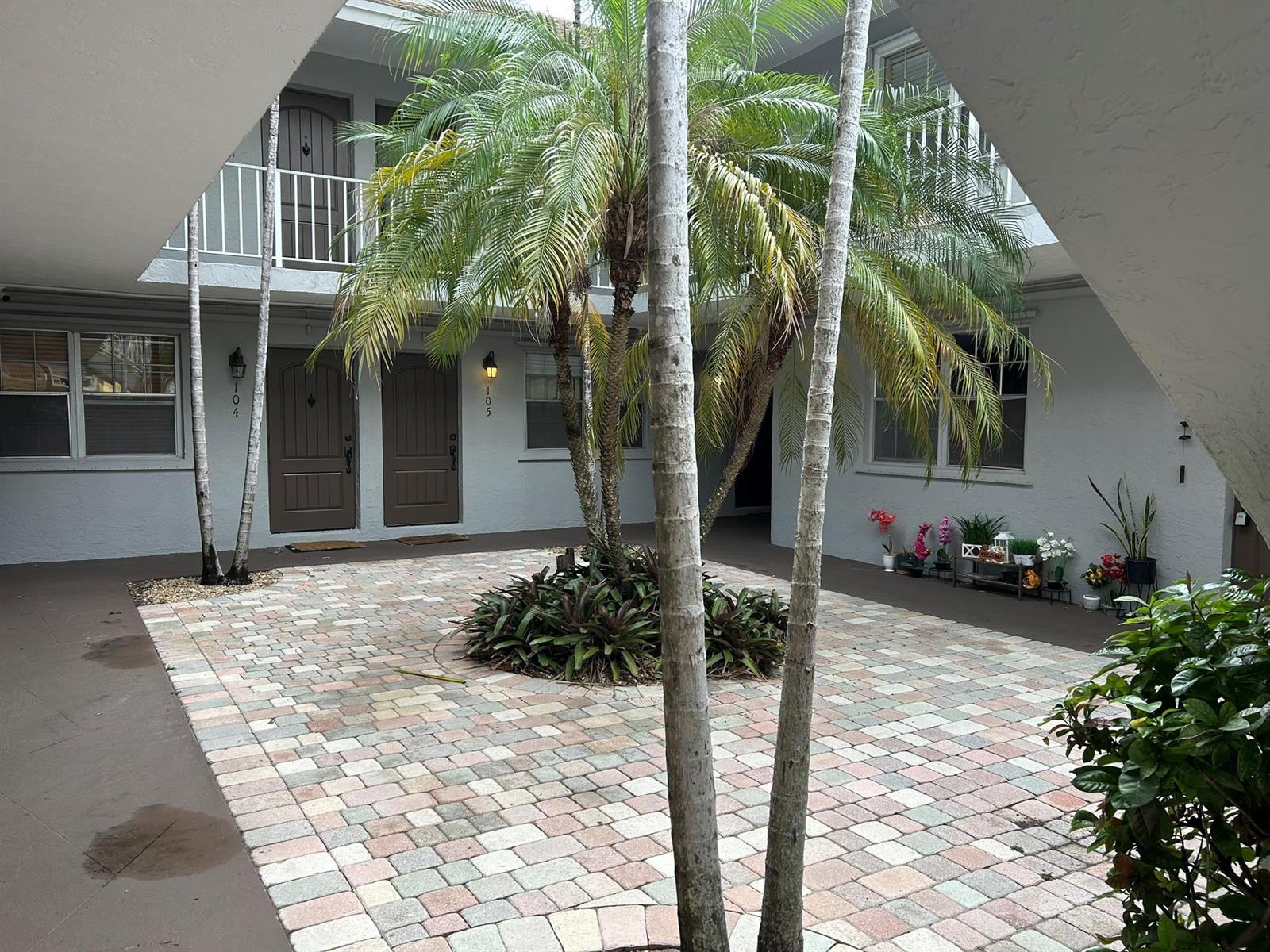 510 NE 17TH Avenue # 105