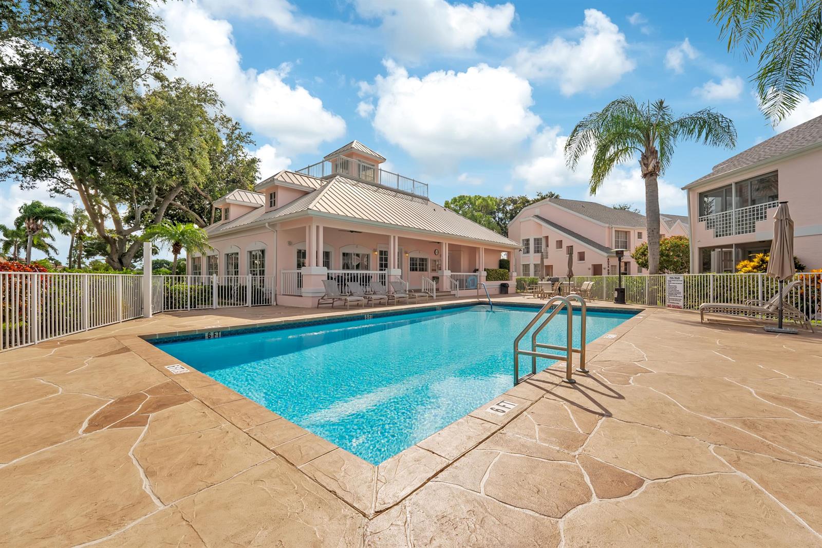 602 Muirfield Court