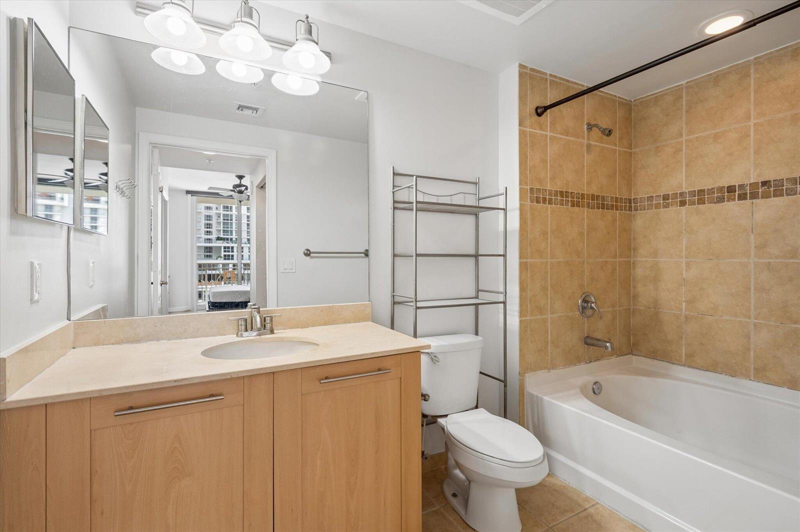 511 SE 5TH Avenue # 1221