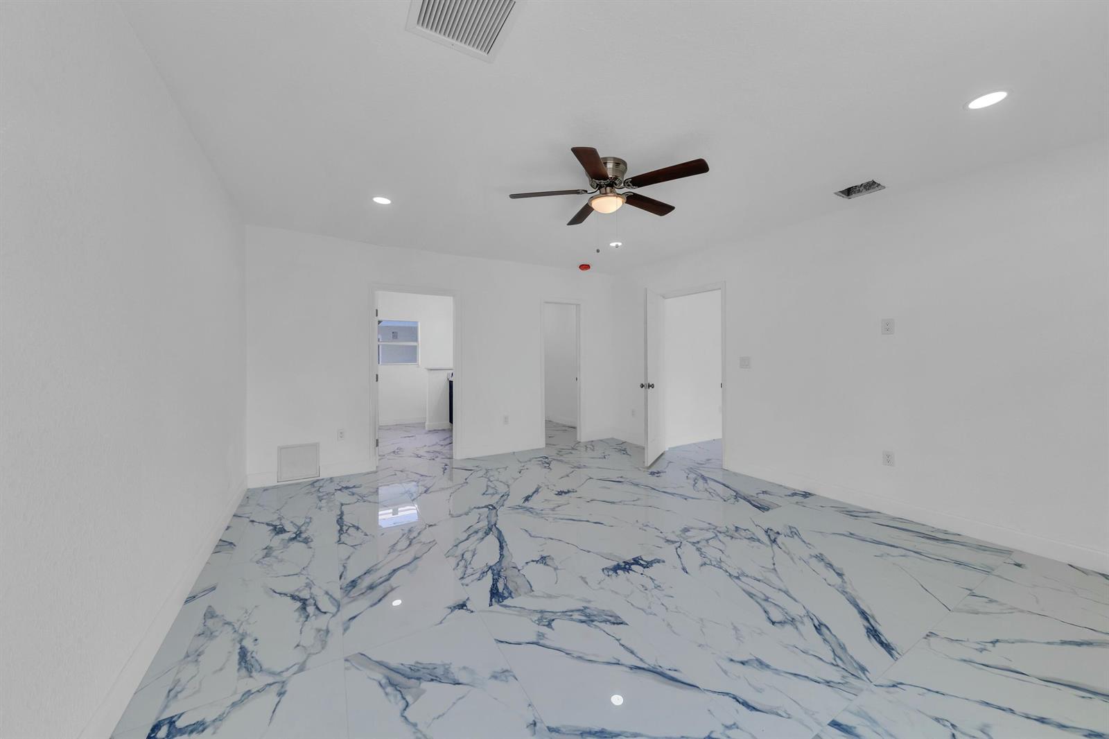 2937 NW 8TH Court