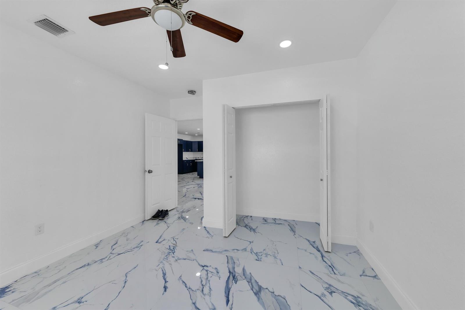 2937 NW 8TH Court