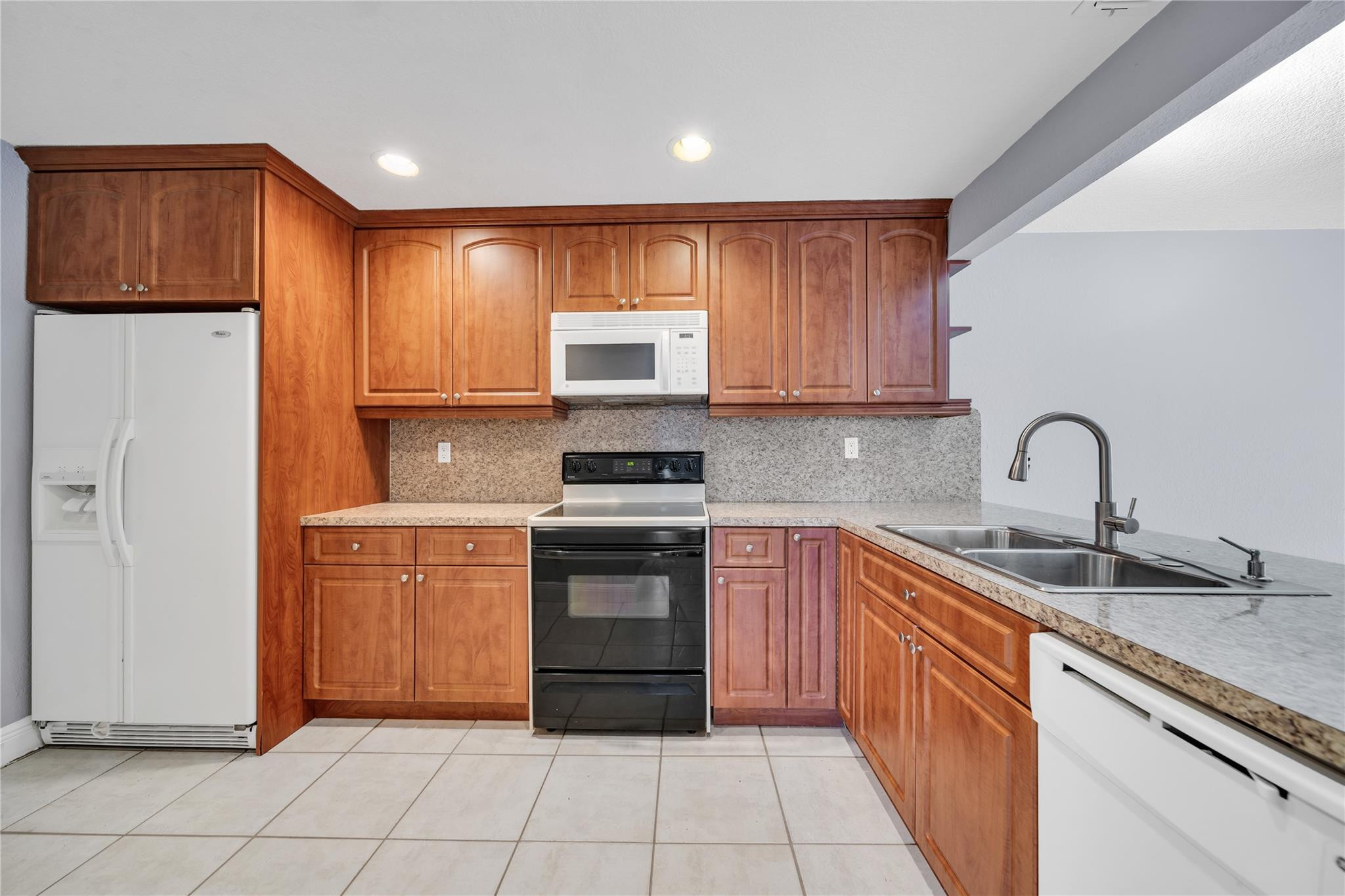 10910 SW 72nd Street 273