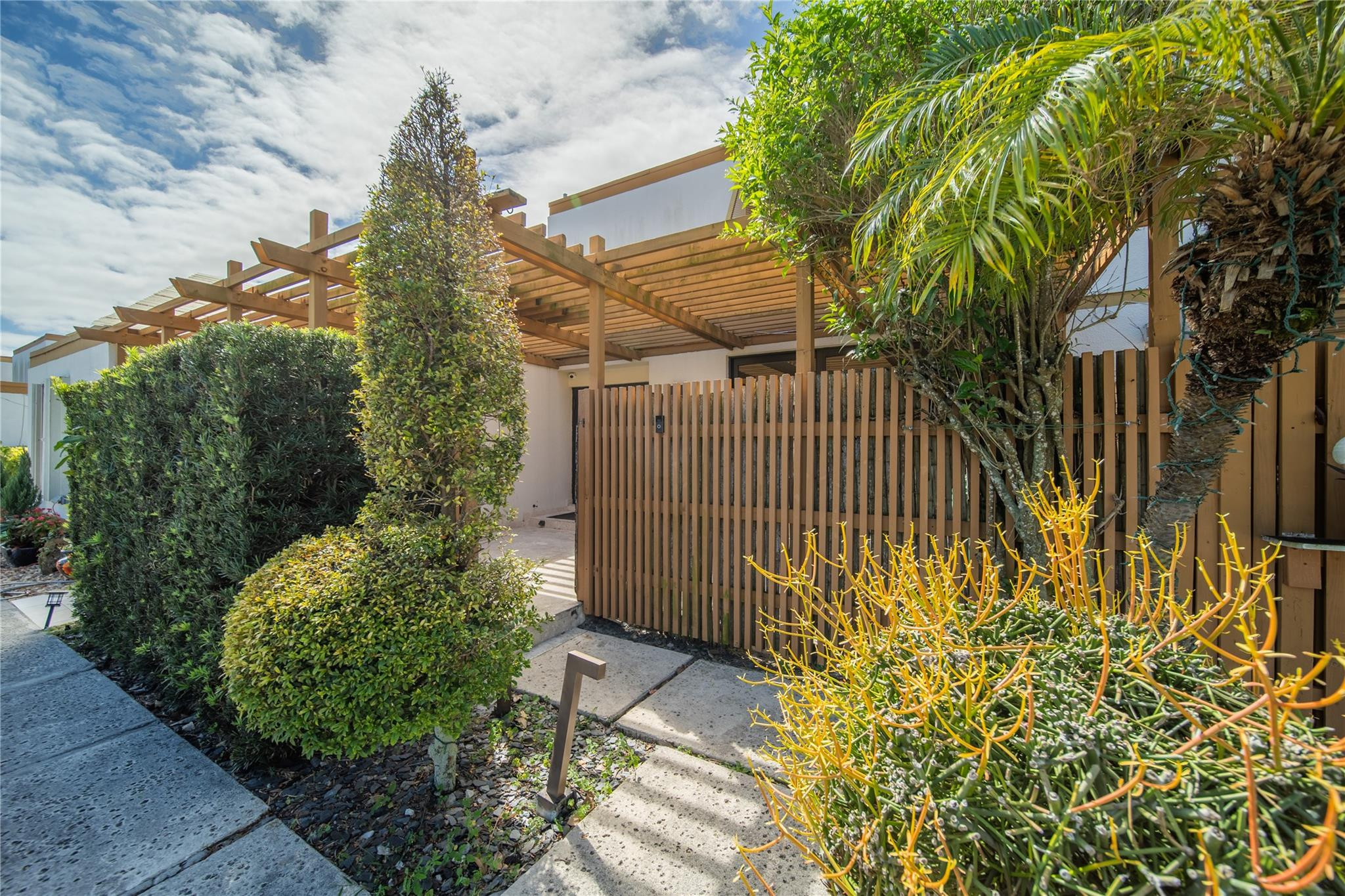 1132 SW 131st Place Circle N