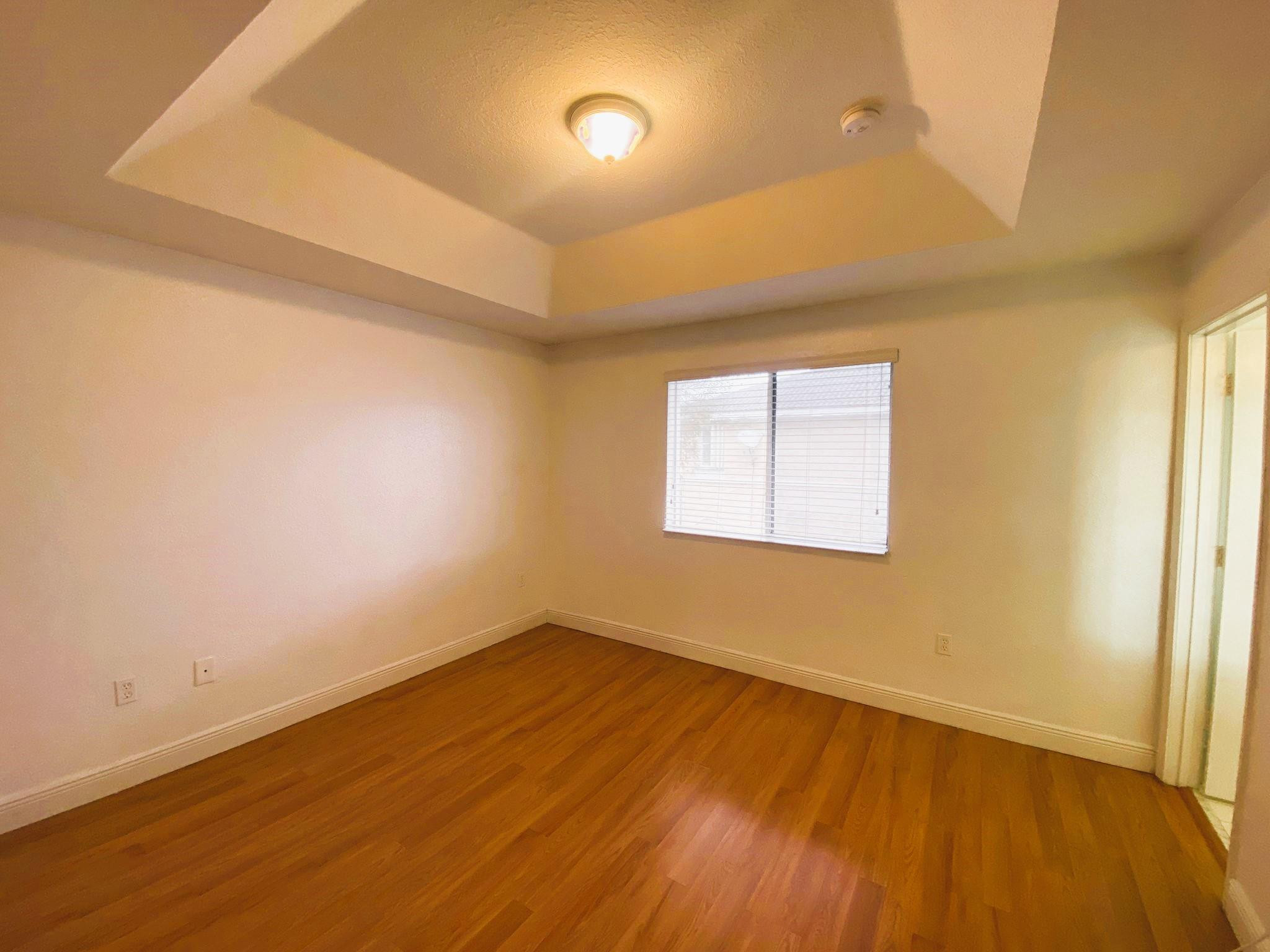 2527 SE 15th Place