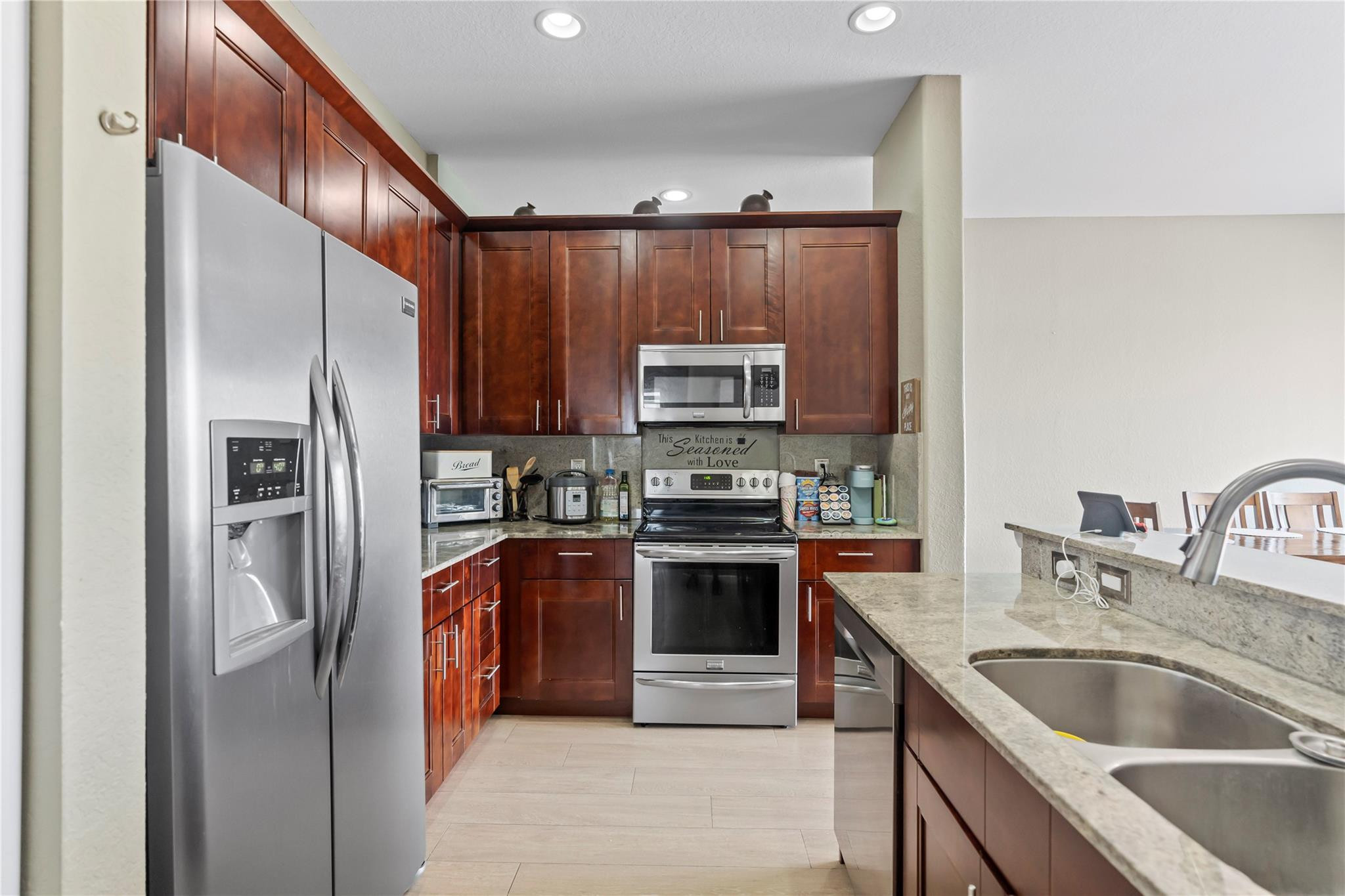 1542 SE 16th Avenue