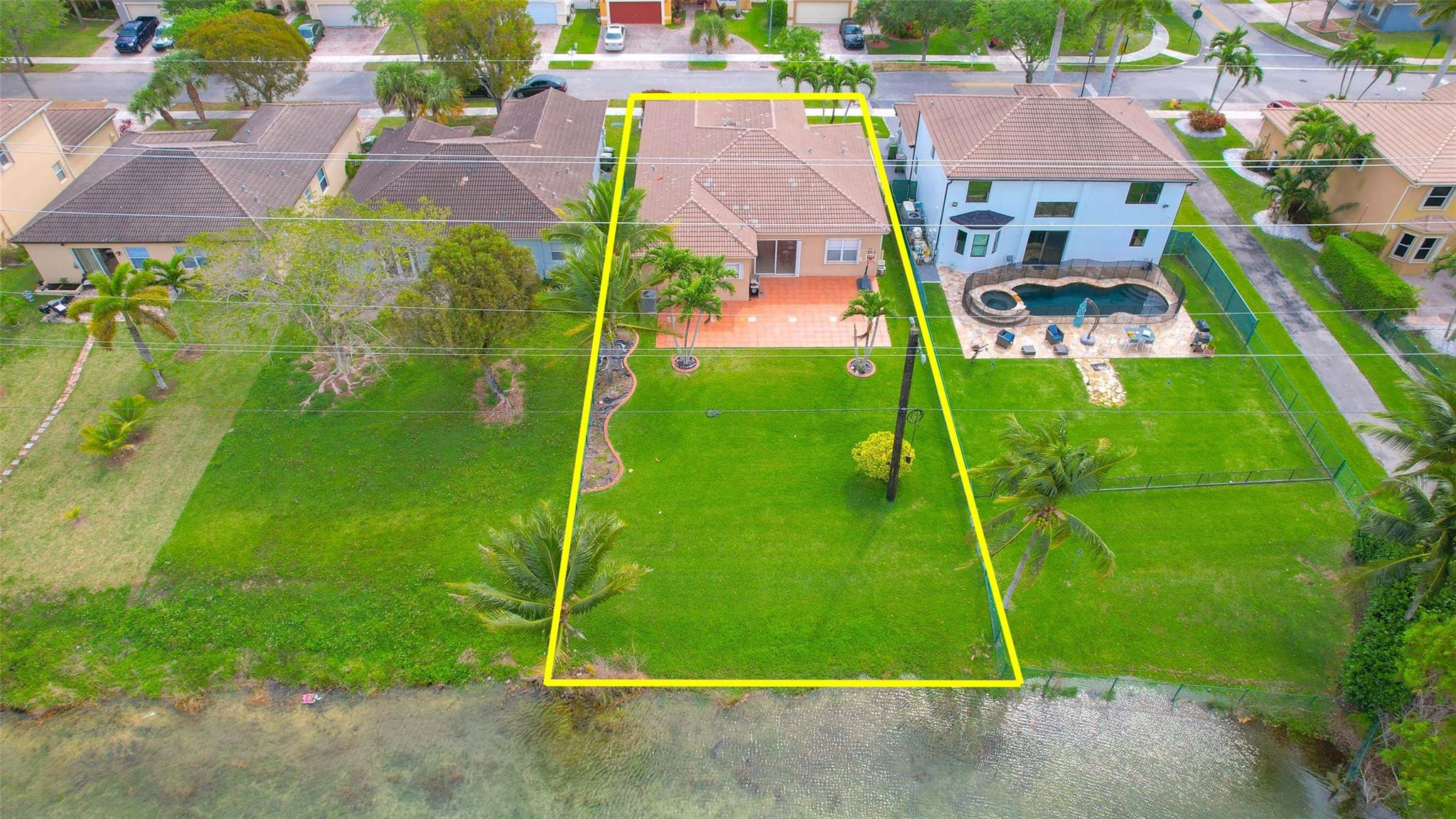 1542 SE 16th Avenue