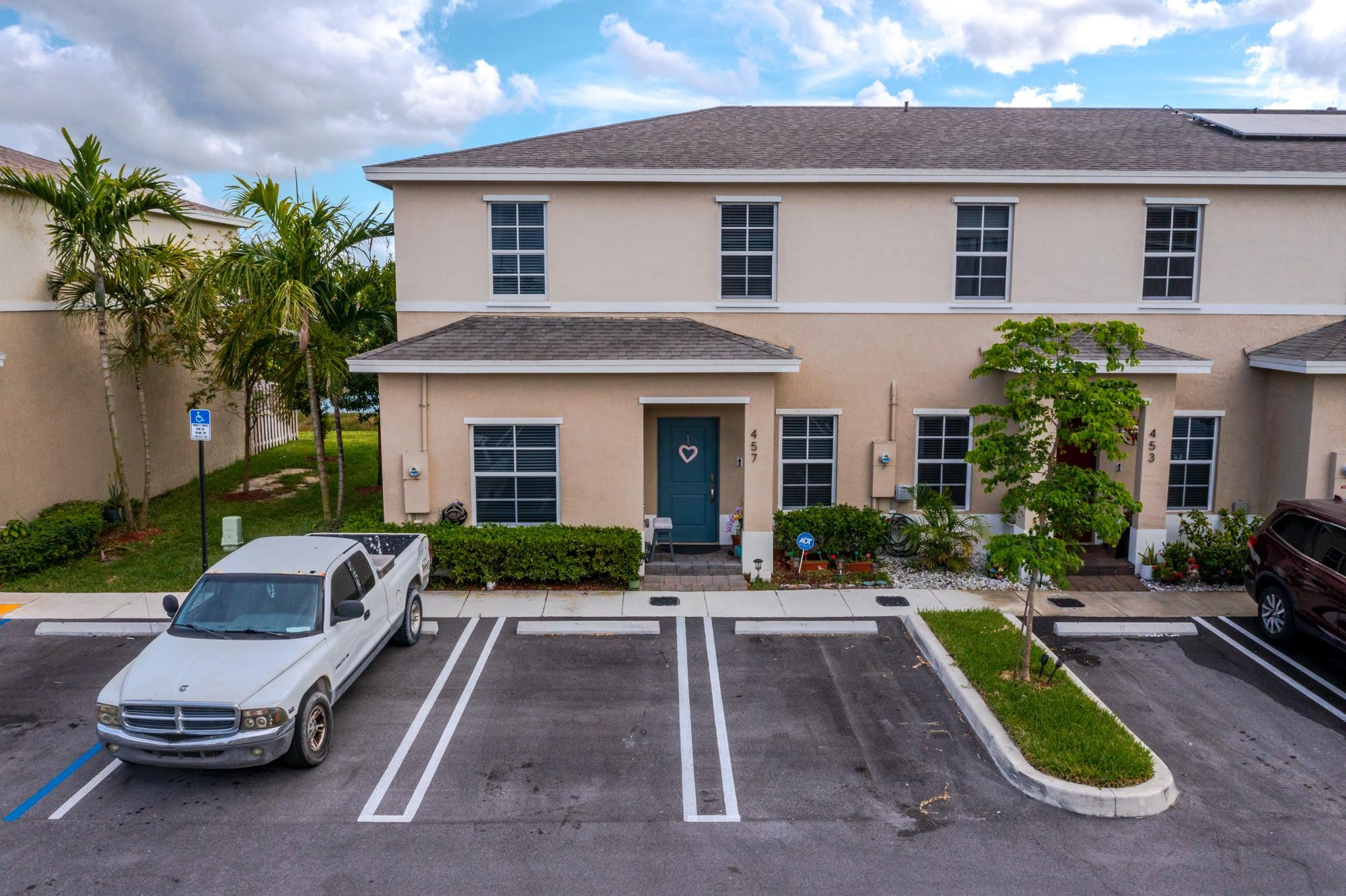 457 NE 4th Street 457