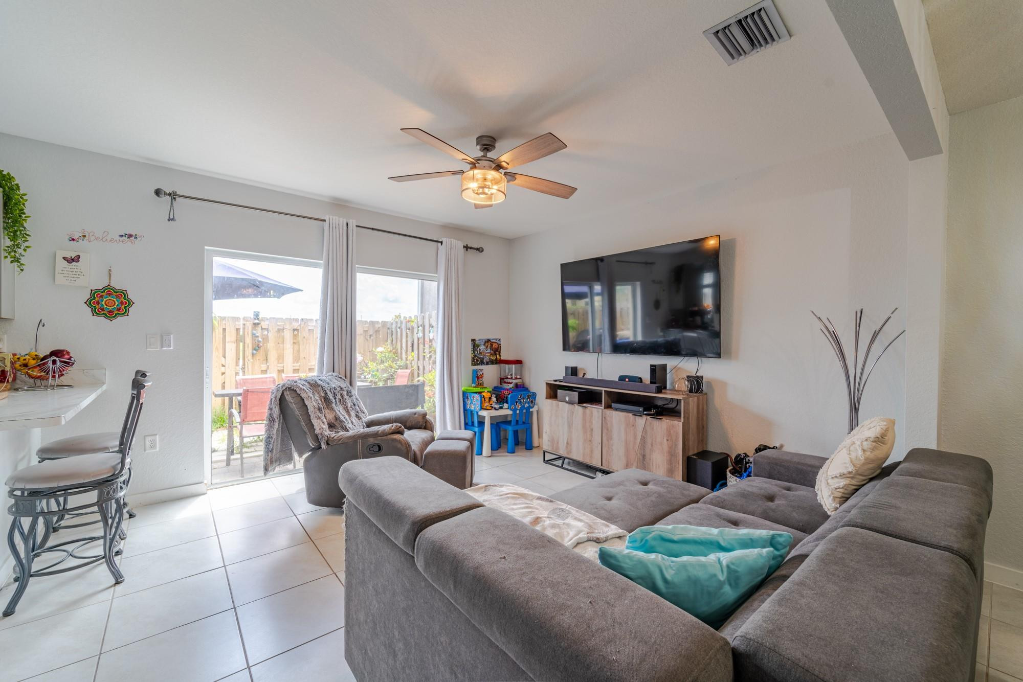 457 NE 4th Street 457