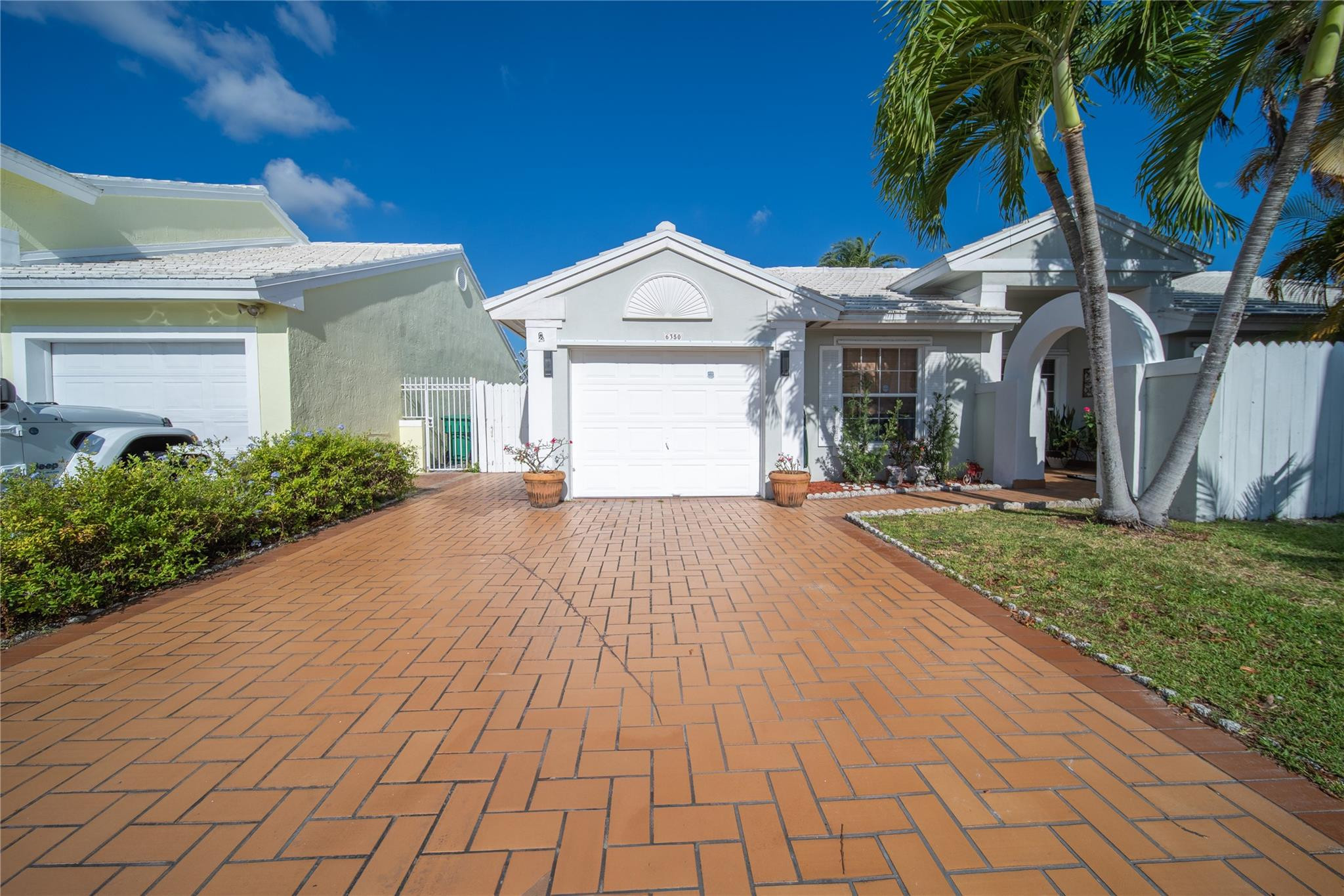 6350 SW 114th Avenue