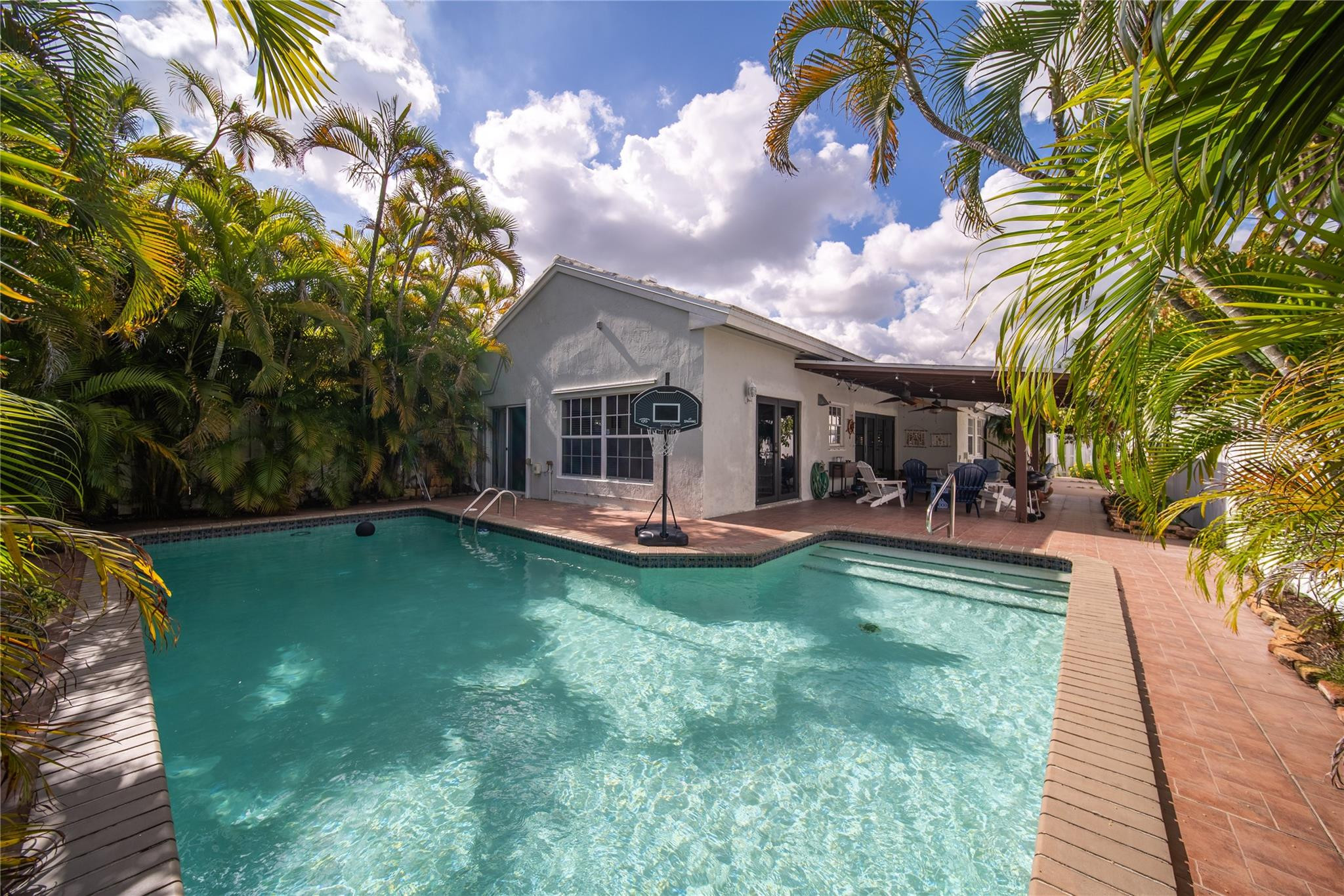 6350 SW 114th Avenue