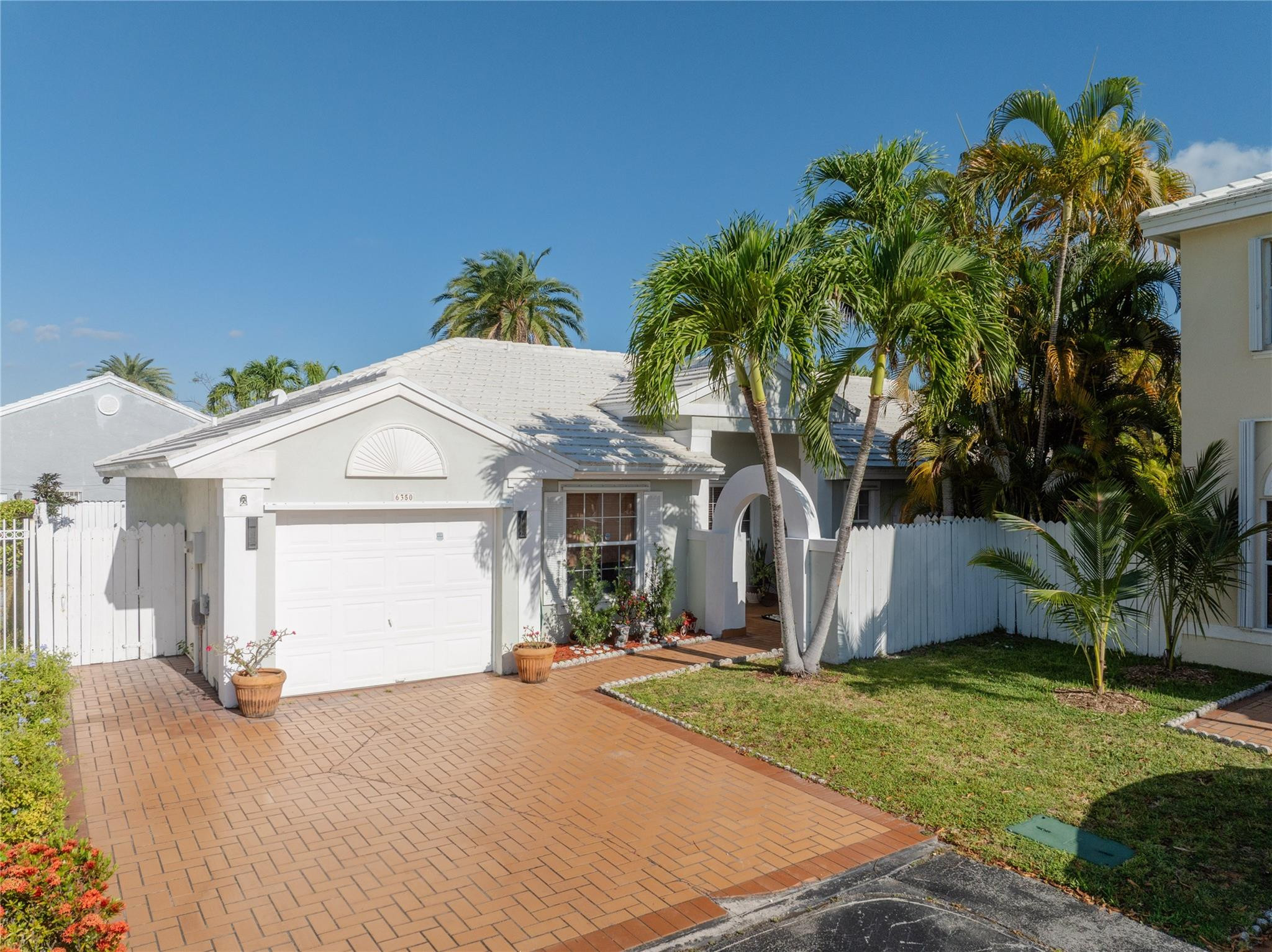 6350 SW 114th Avenue