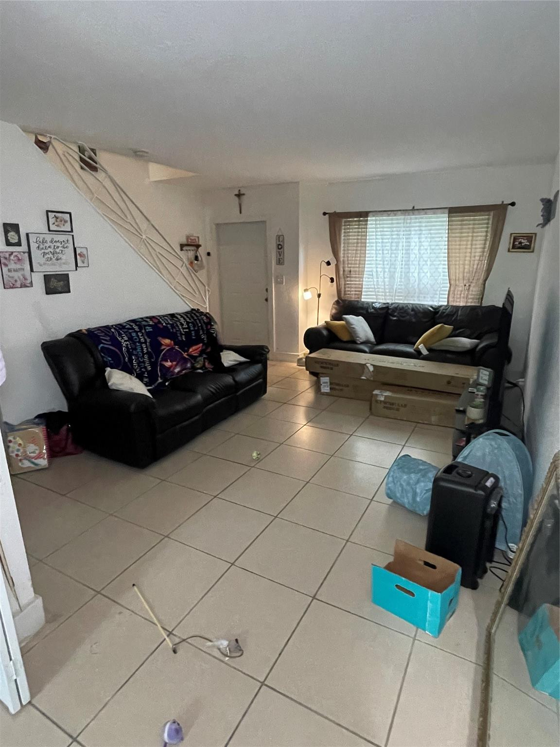 4627 NW 9th Drive 4627