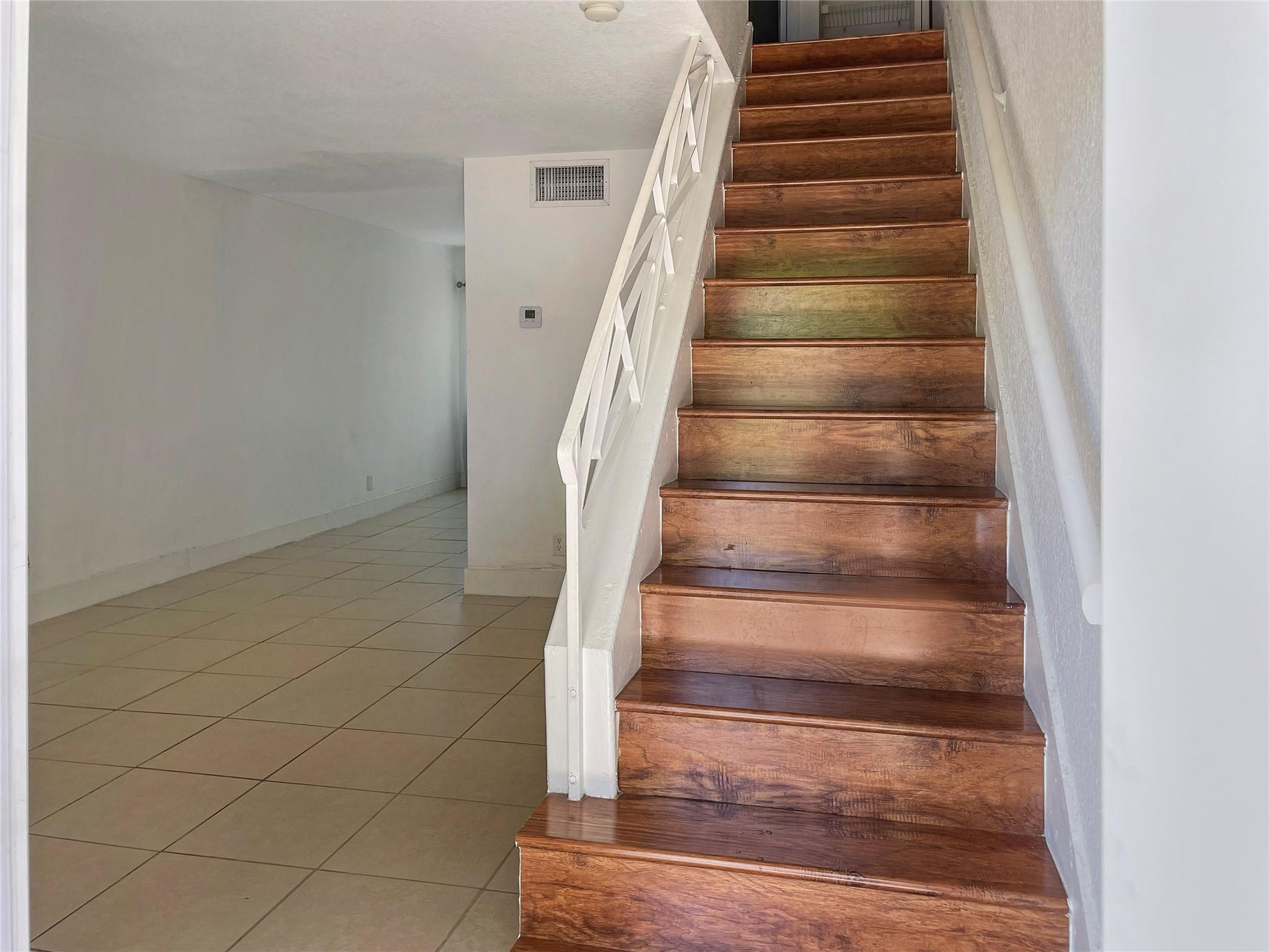 4627 NW 9th Drive 4627