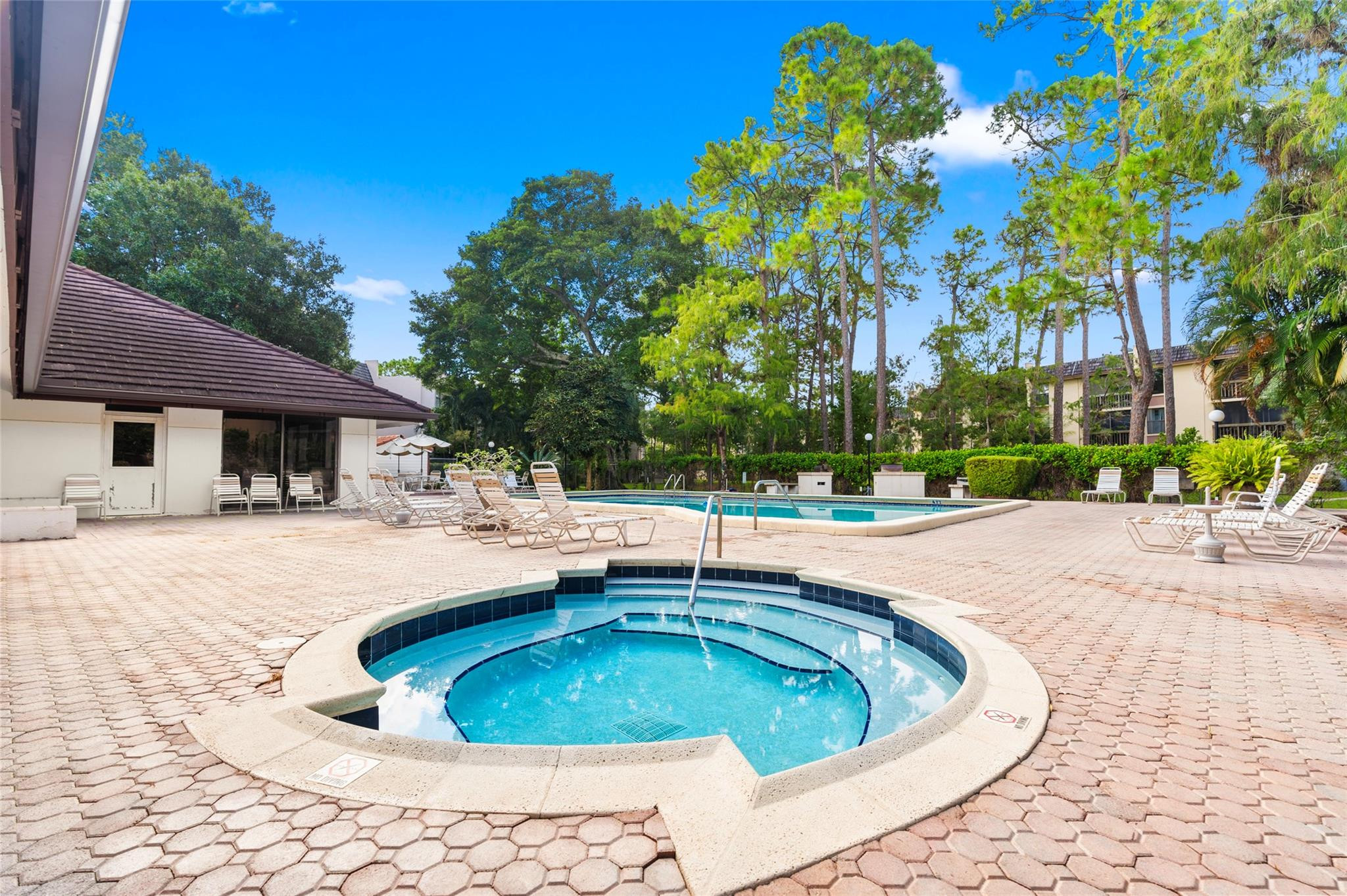 8421 Forest Hills Drive 303