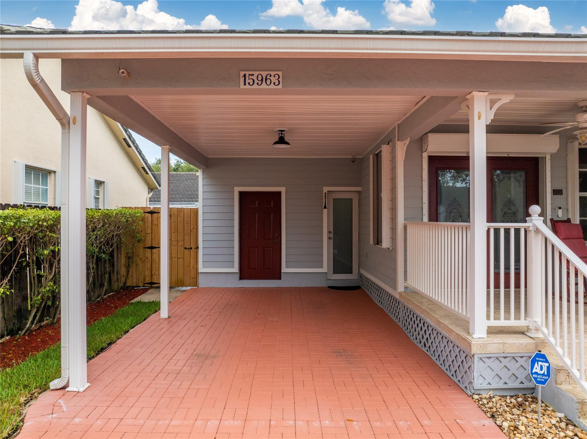 15963 SW 97th Terrace