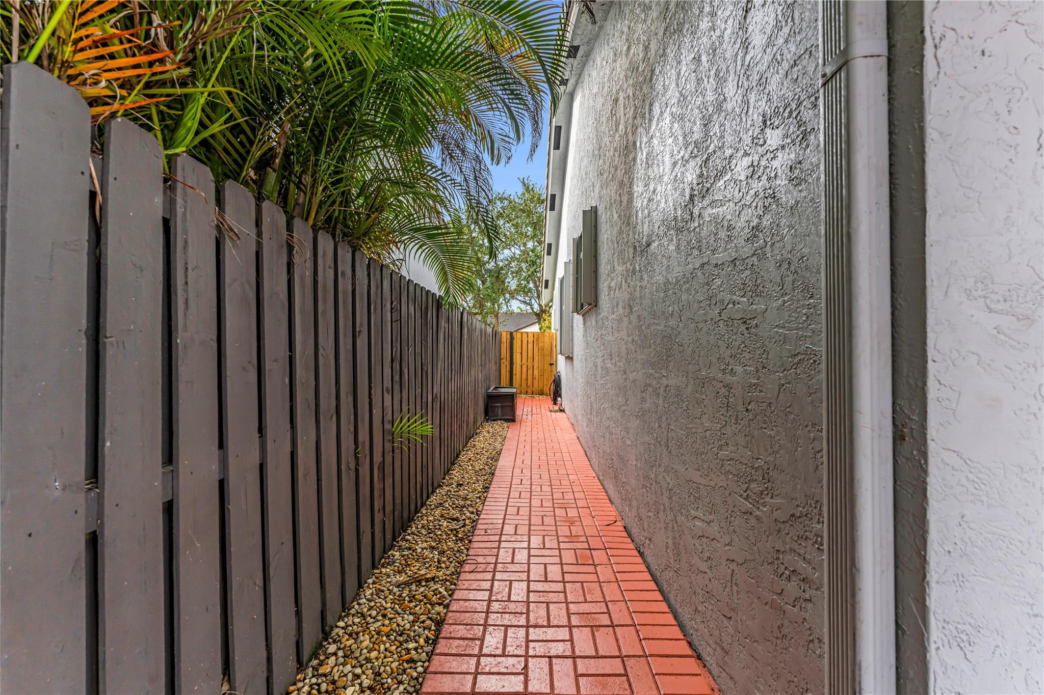 15963 SW 97th Terrace