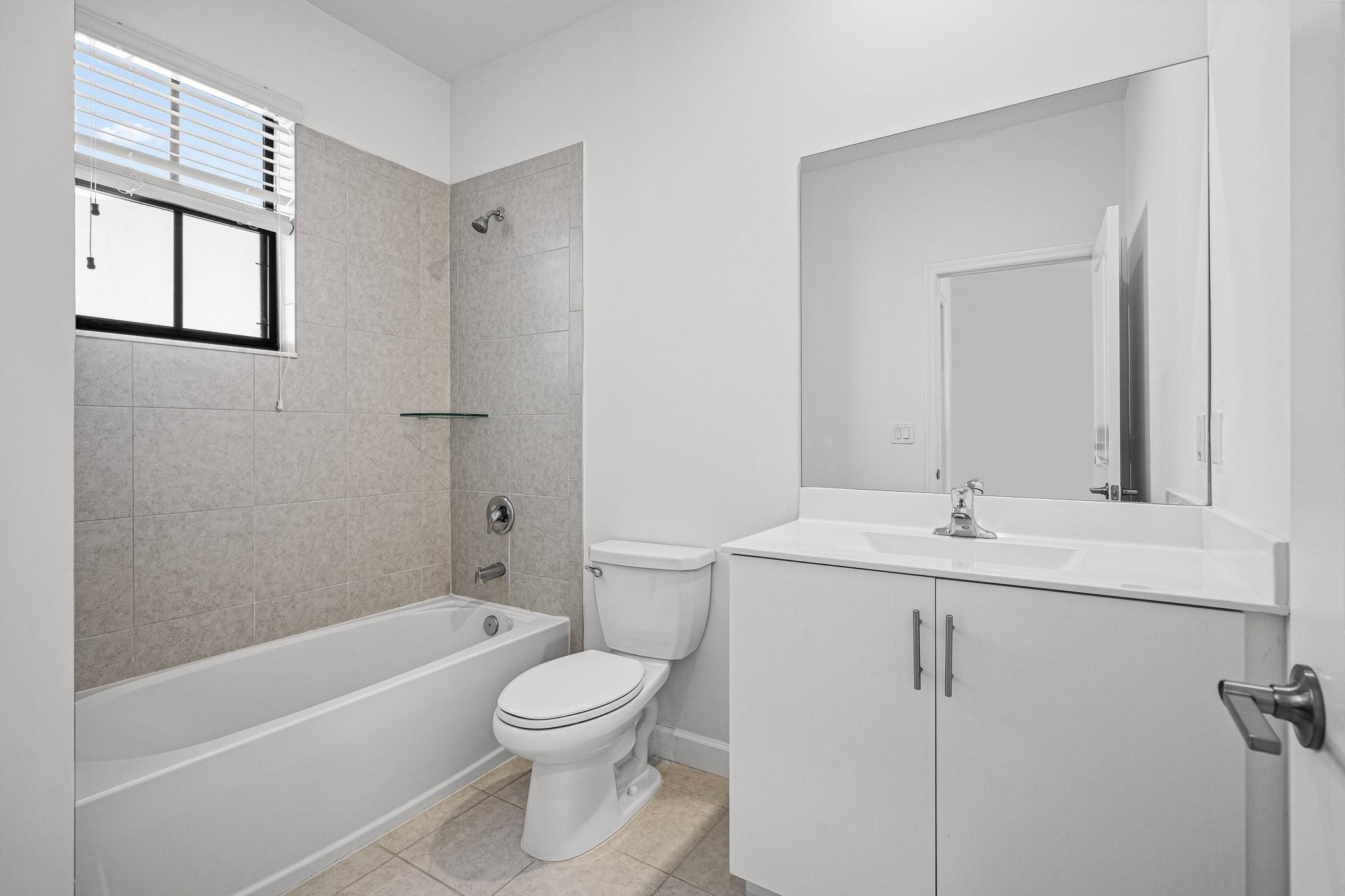 3508 W 108th Street