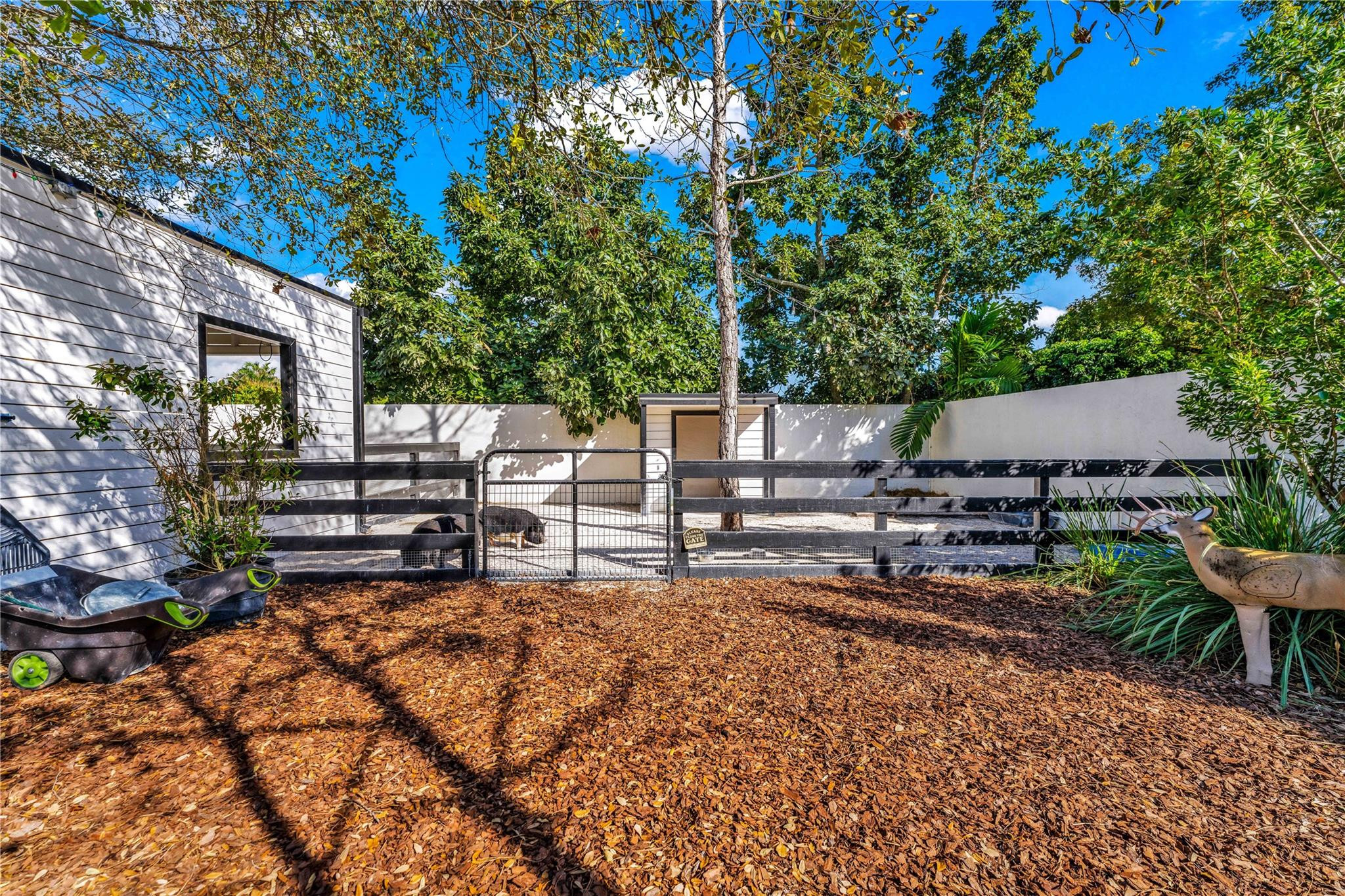 15880 SW 252nd Street