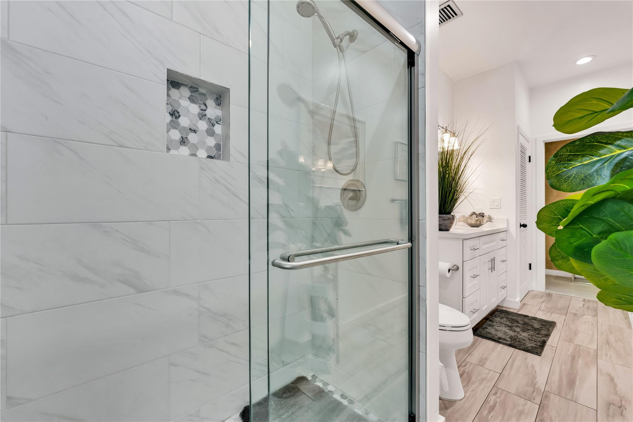 15880 SW 252nd Street