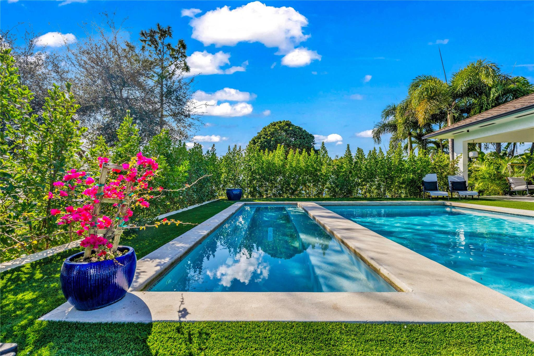 15880 SW 252nd Street