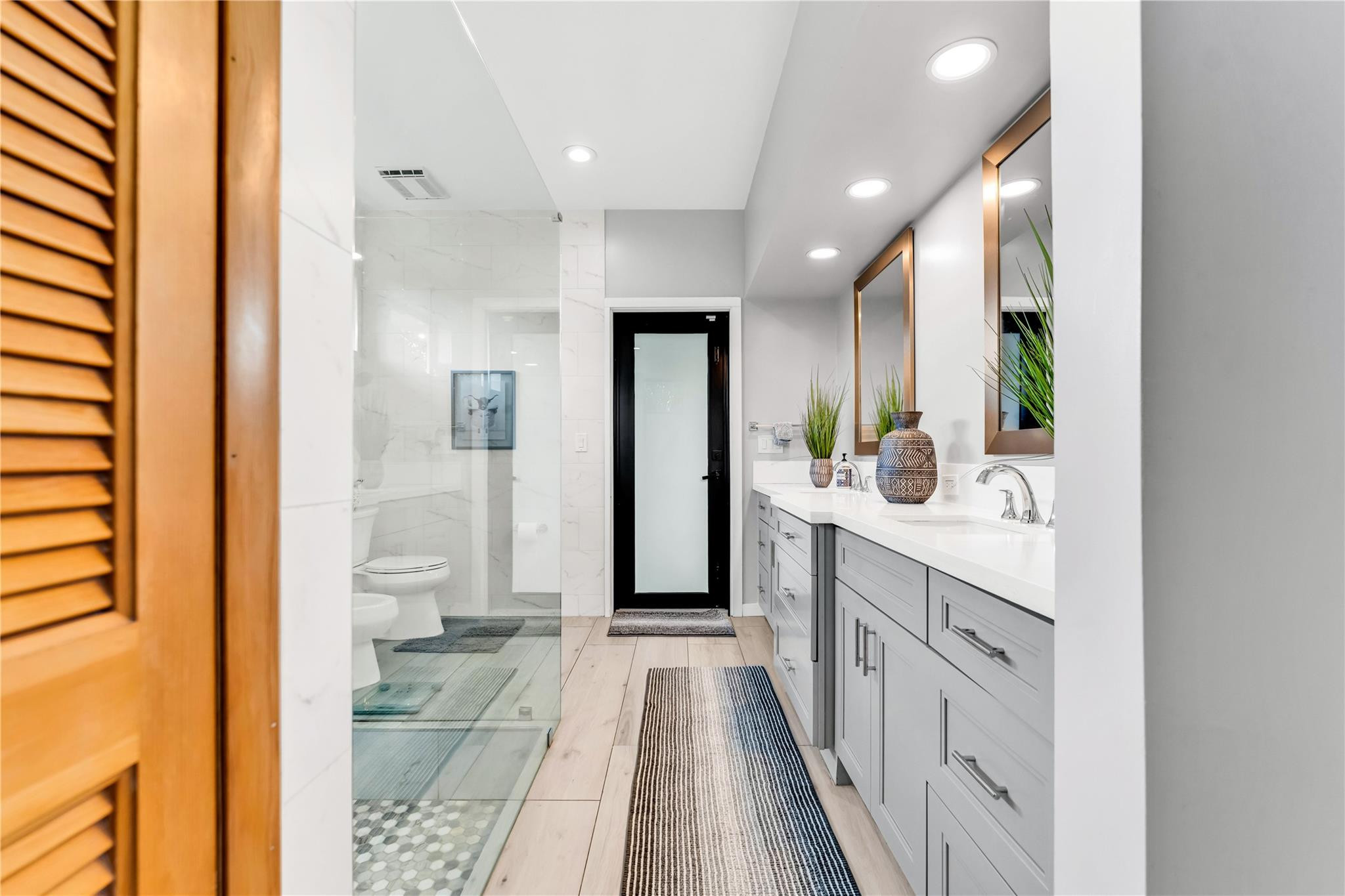 15880 SW 252nd Street