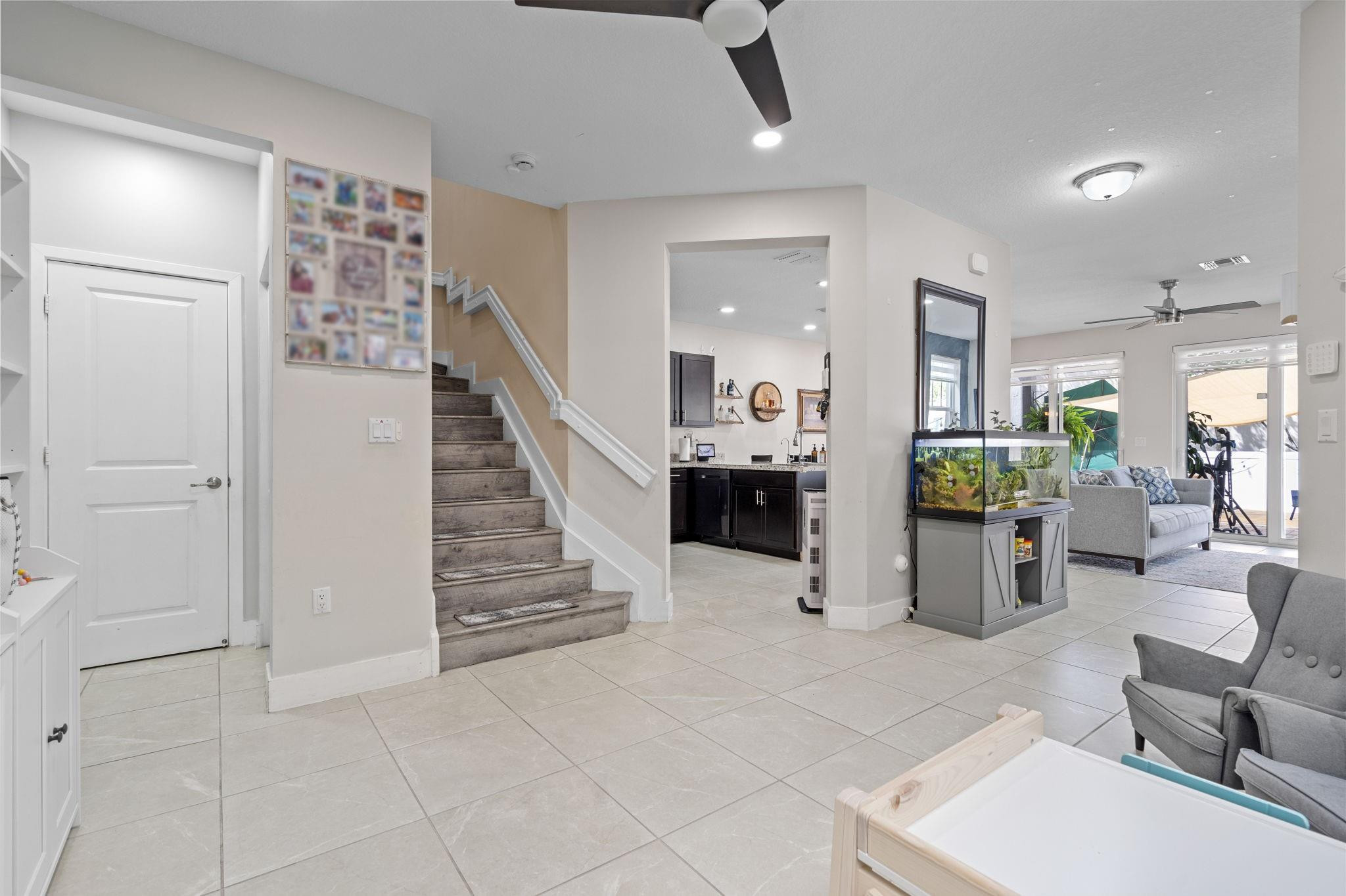 4945 NW 48th Terrace