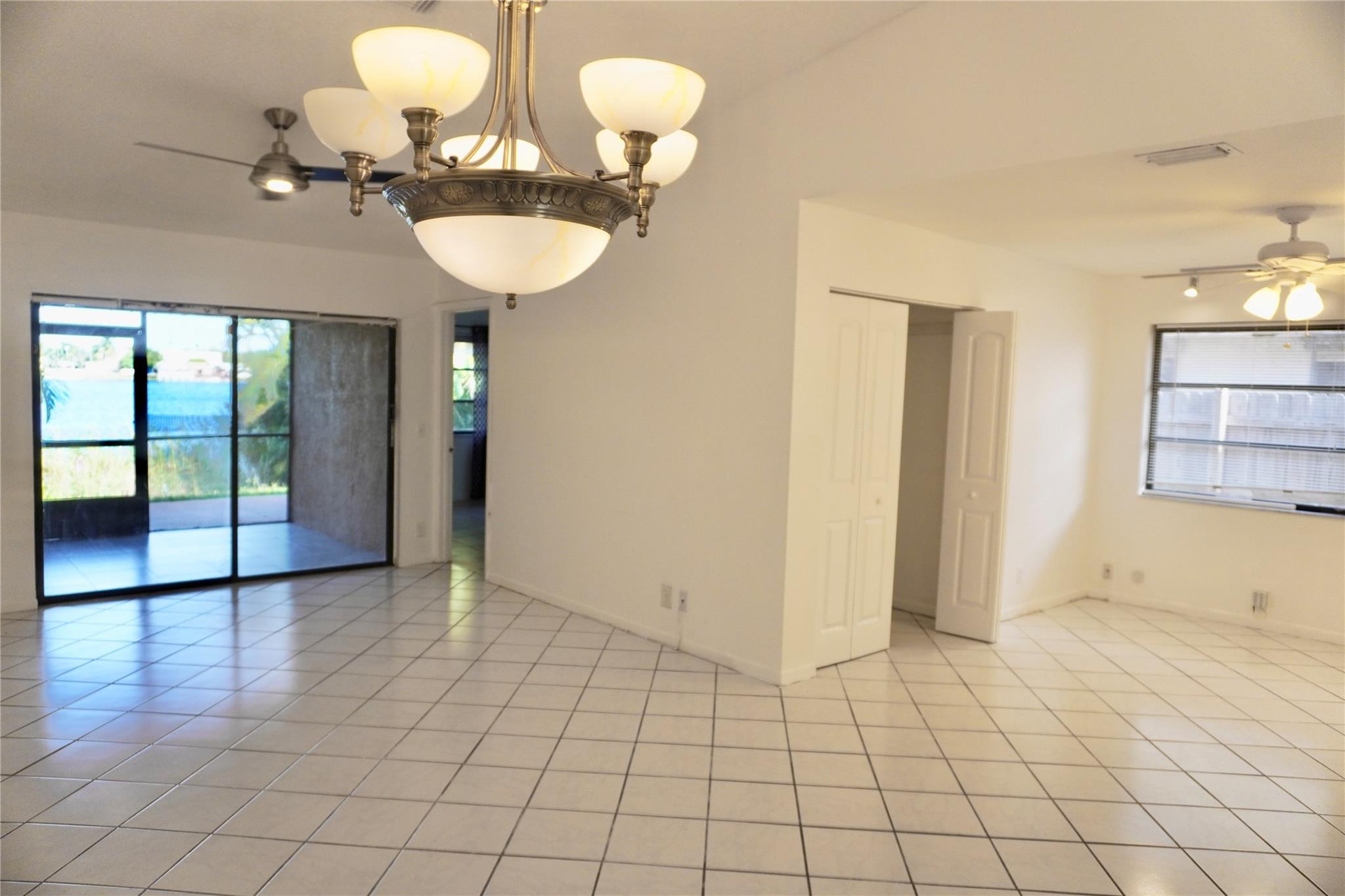 5600 Park Road Unit: ,