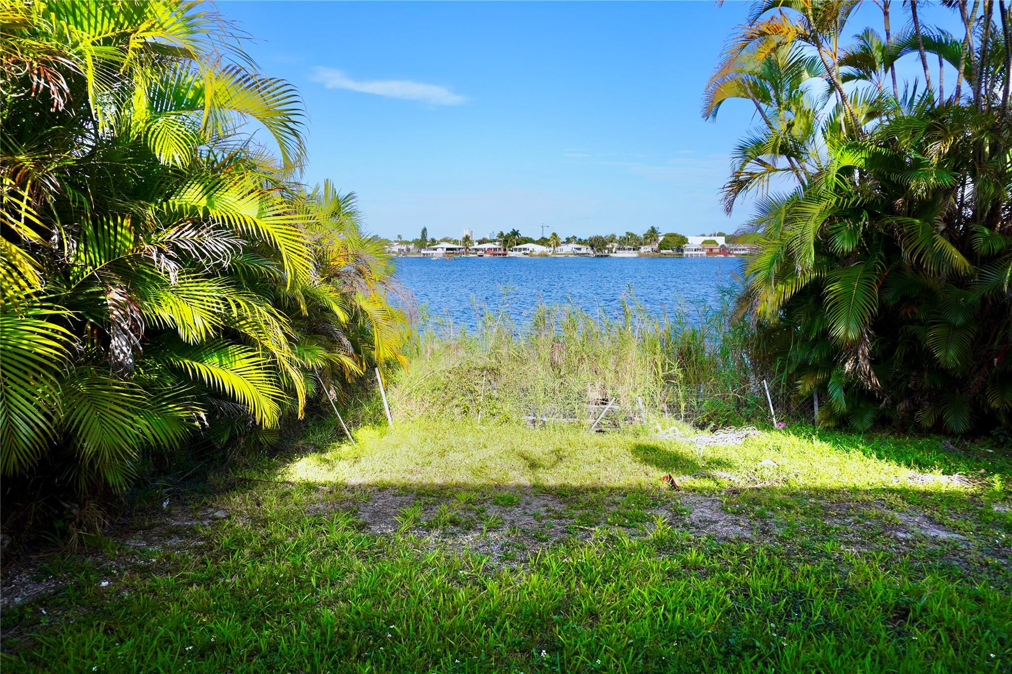 5600 Park Road Unit: ,