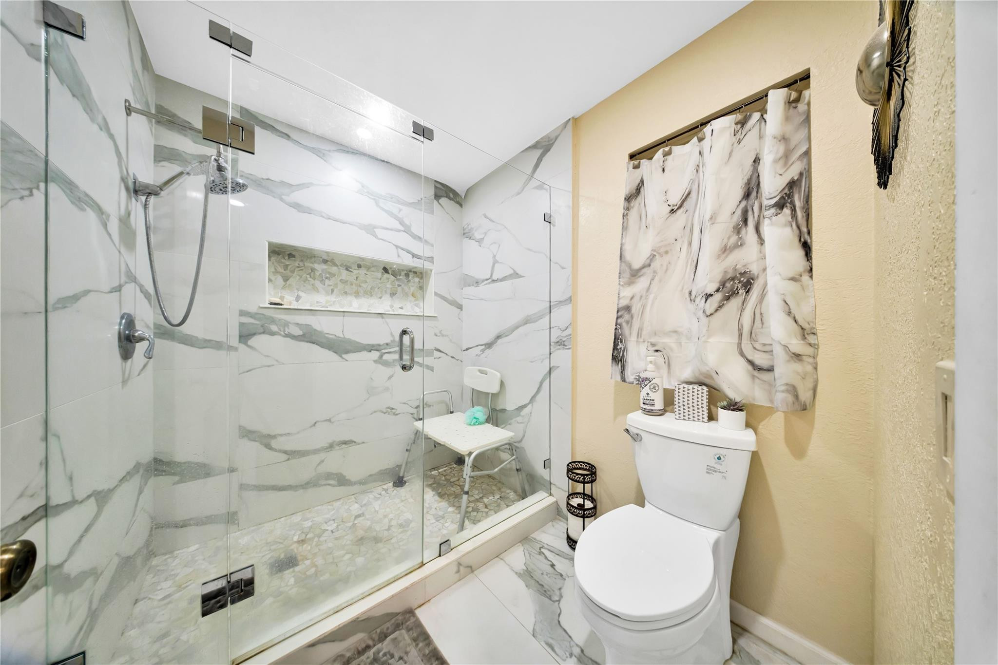 4327 SW 147th Place