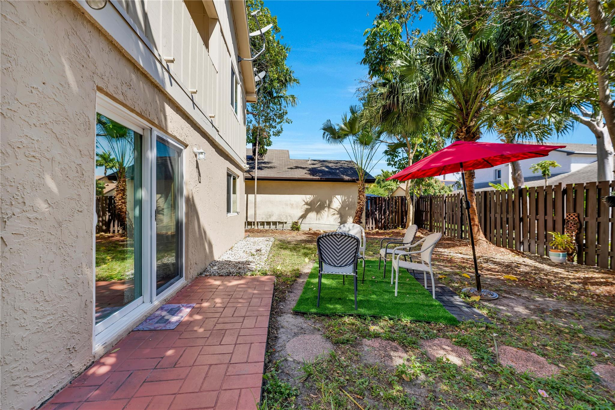 4327 SW 147th Place