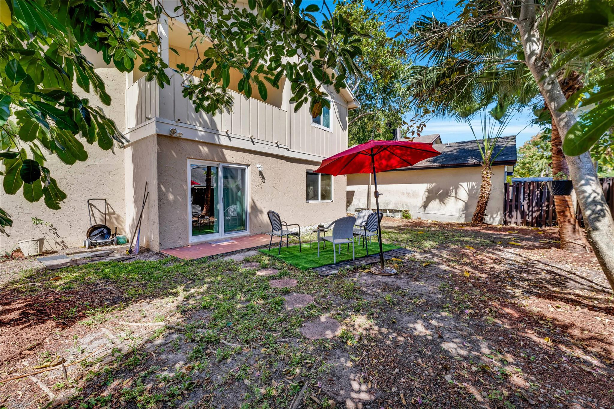 4327 SW 147th Place