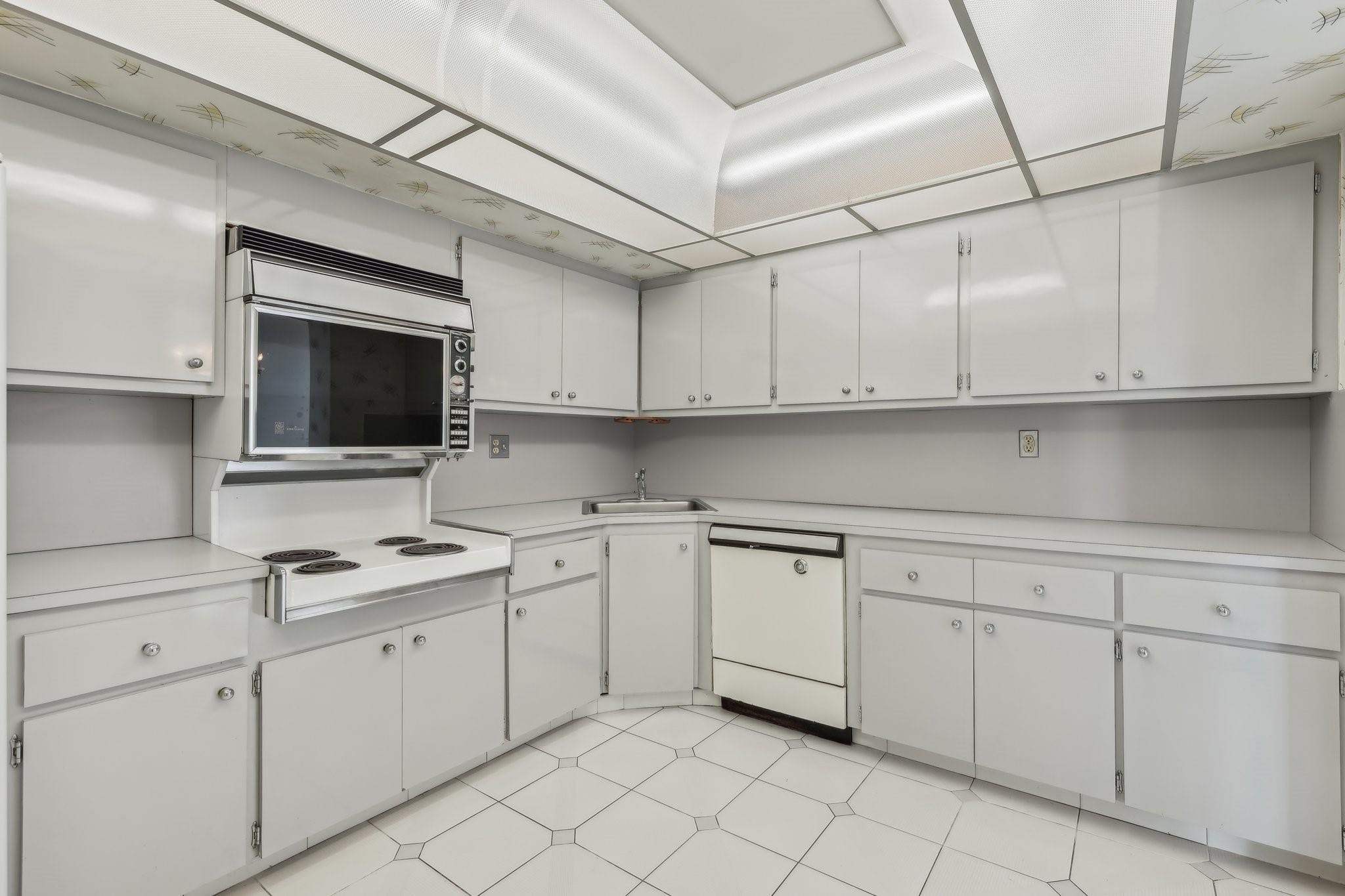 2150 Sans Souci Boulevard C402