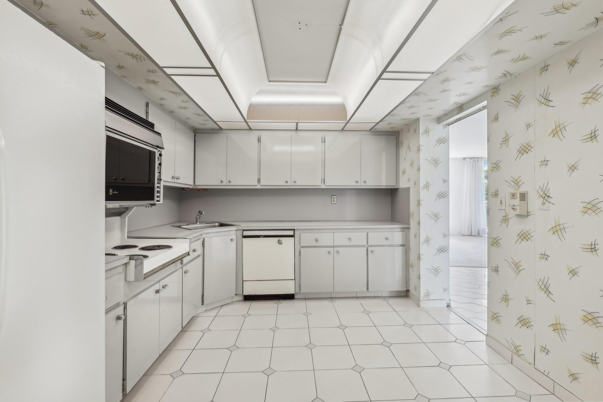2150 Sans Souci Boulevard C402