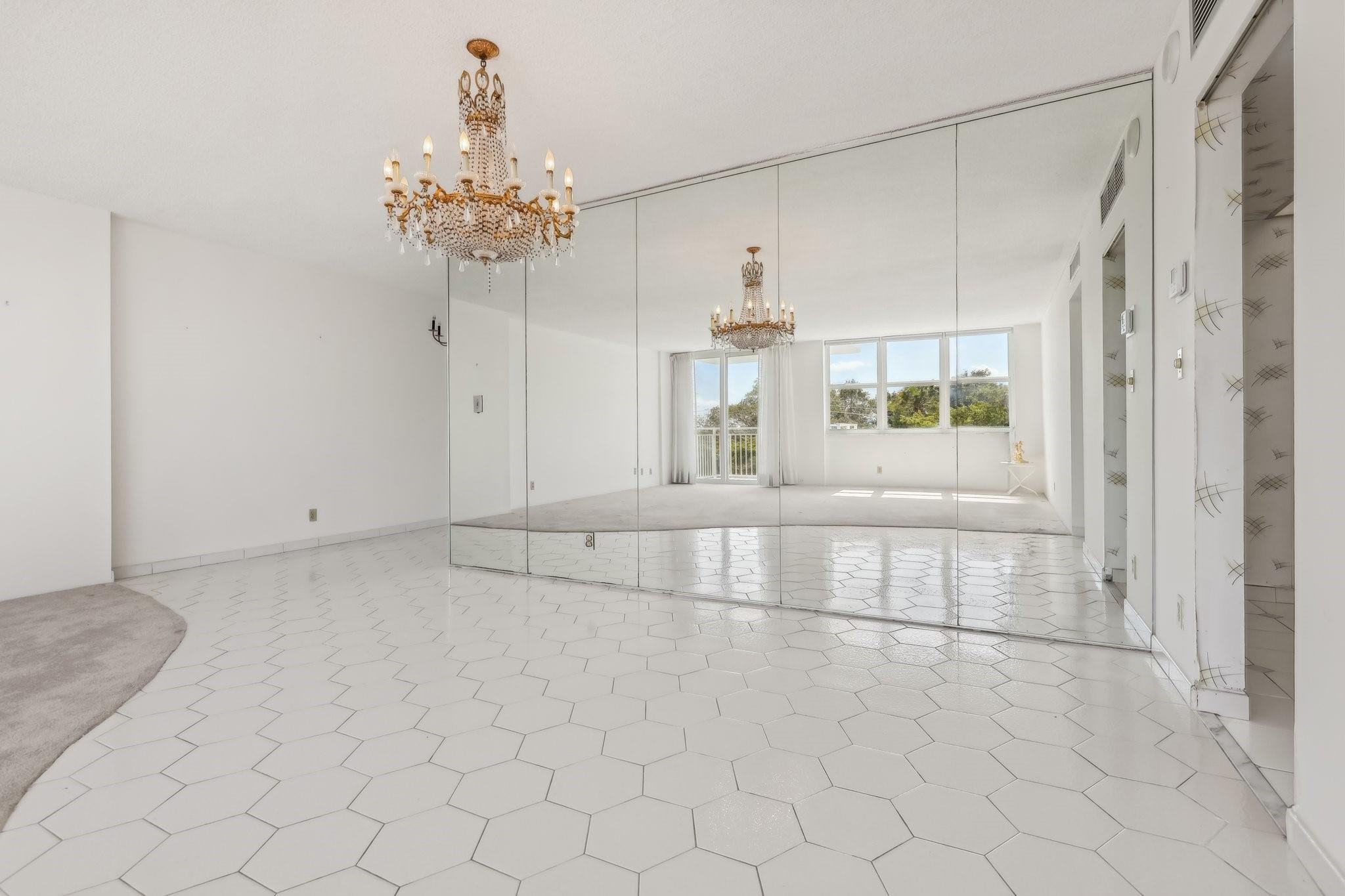 2150 Sans Souci Boulevard C402