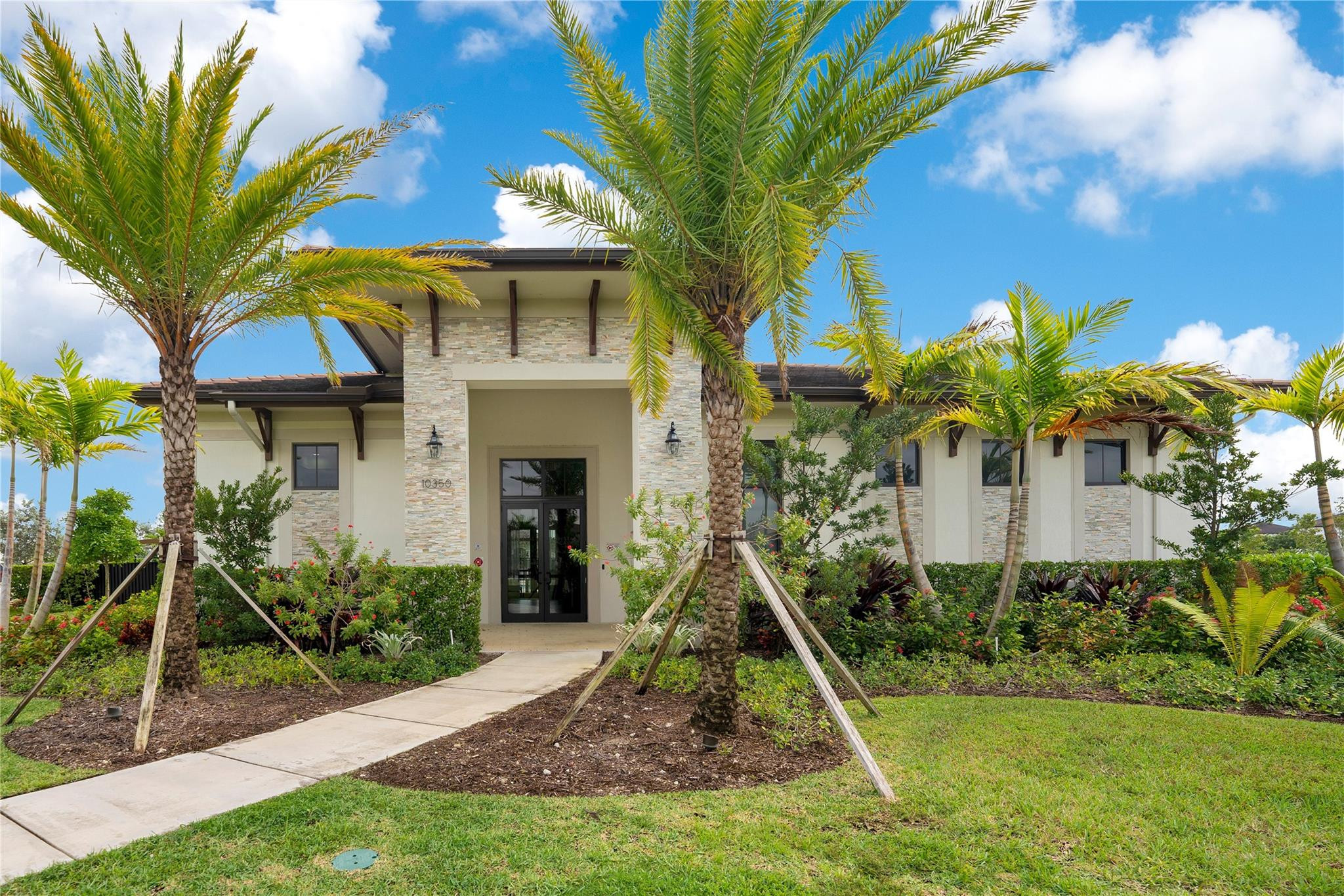 10019 SW 228 Terrace 10019