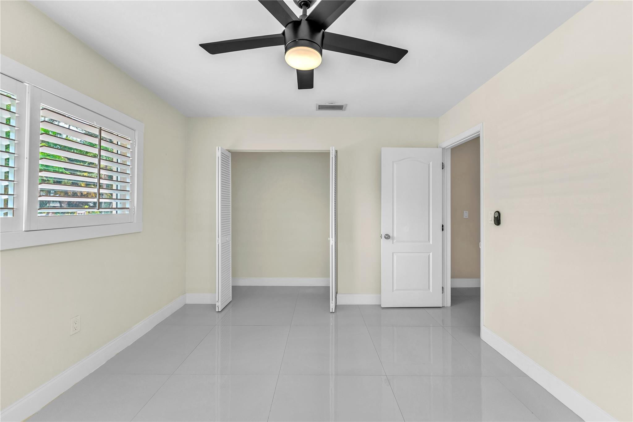 6911 SW 83rd Court