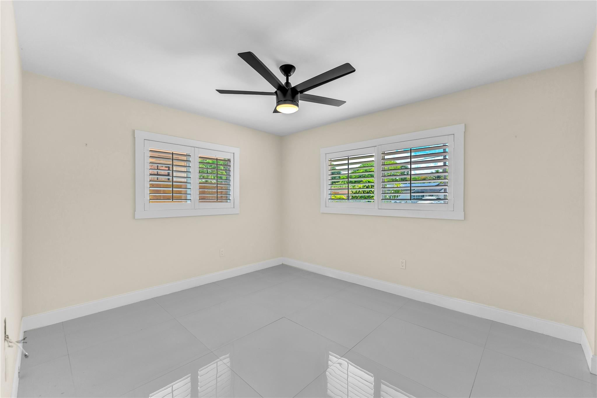 6911 SW 83rd Court