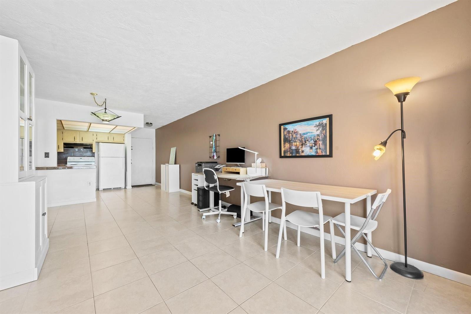 7100 NW 17th Street # 218