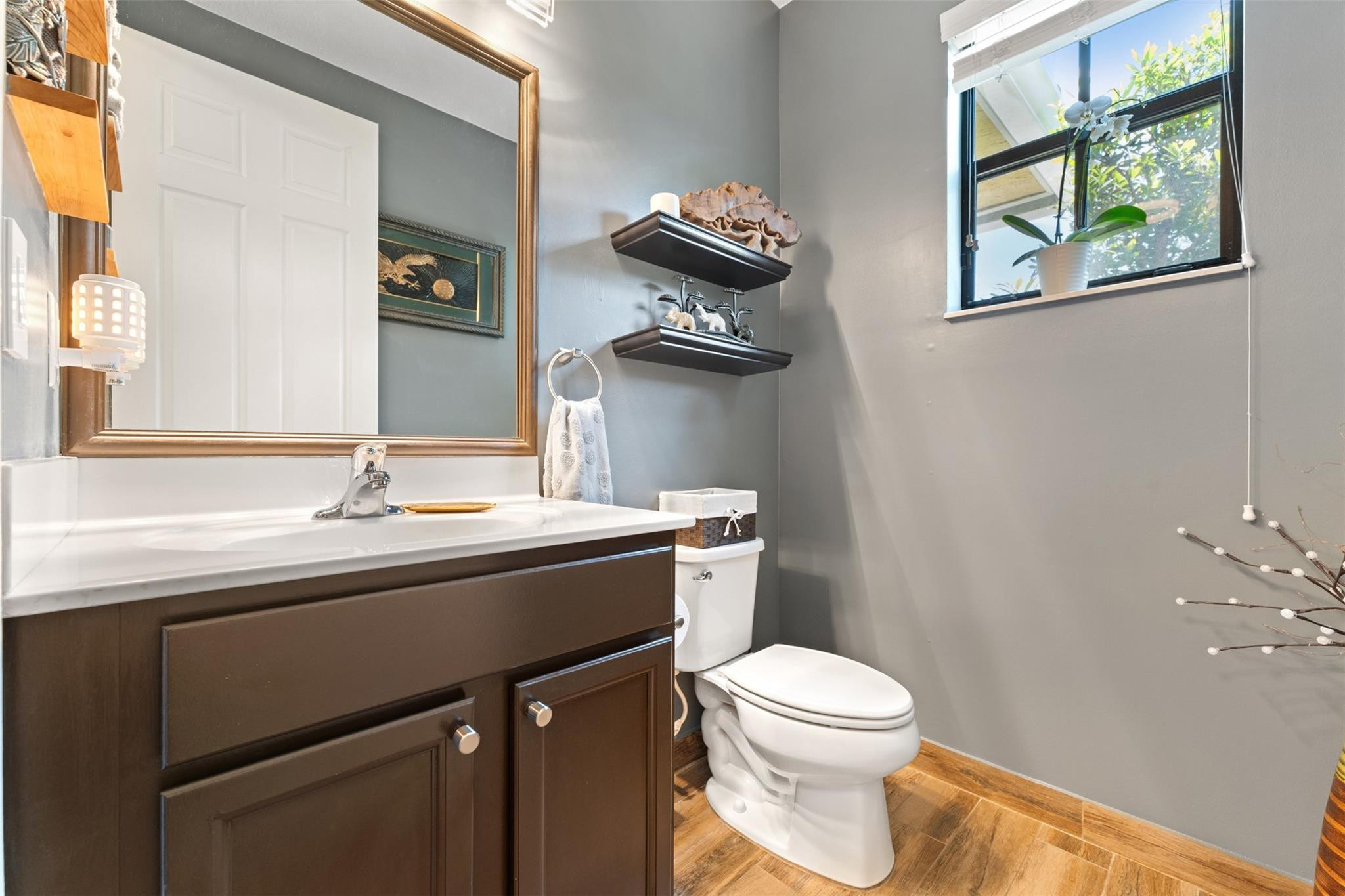 825 E Village Circle