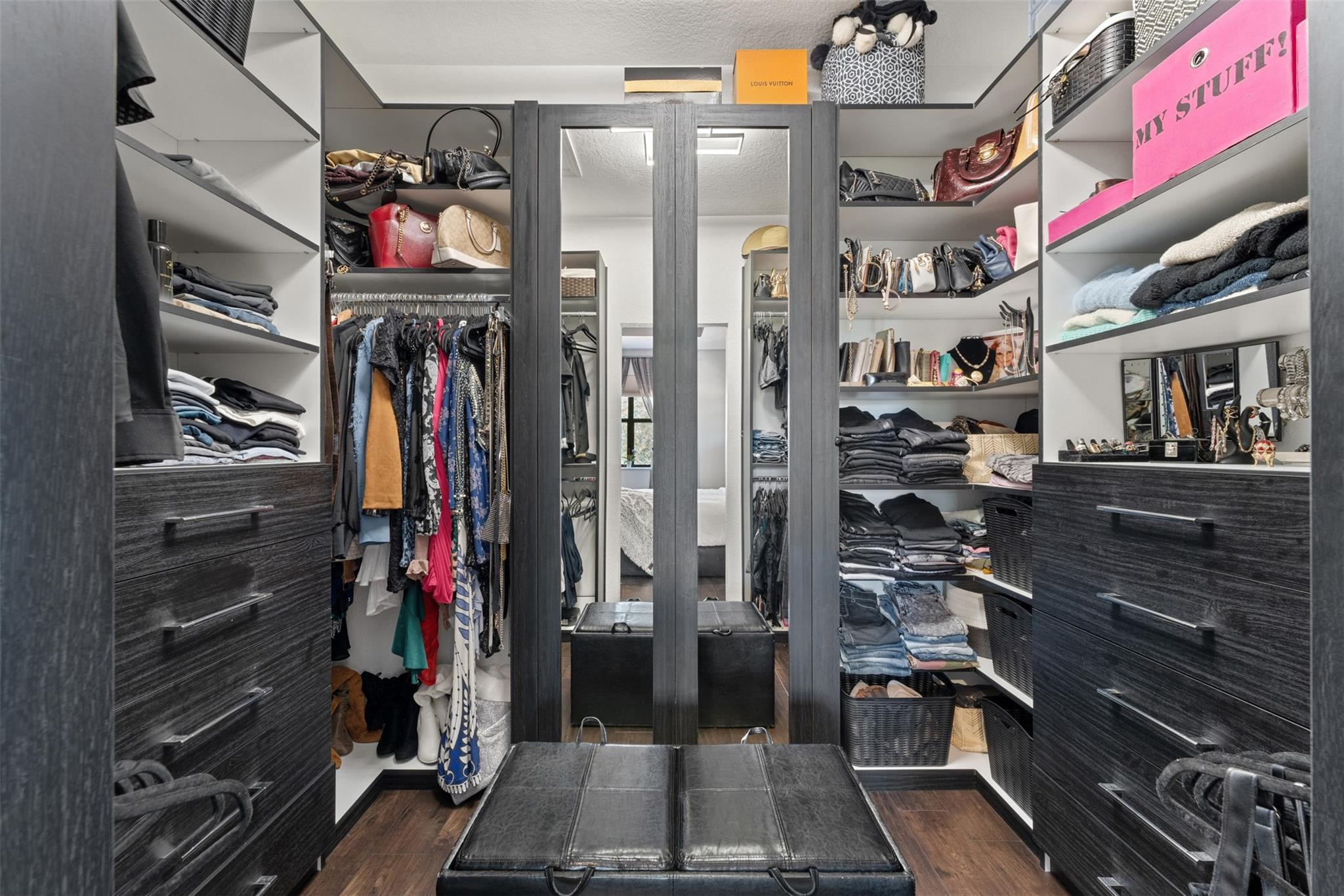 825 E Village Circle