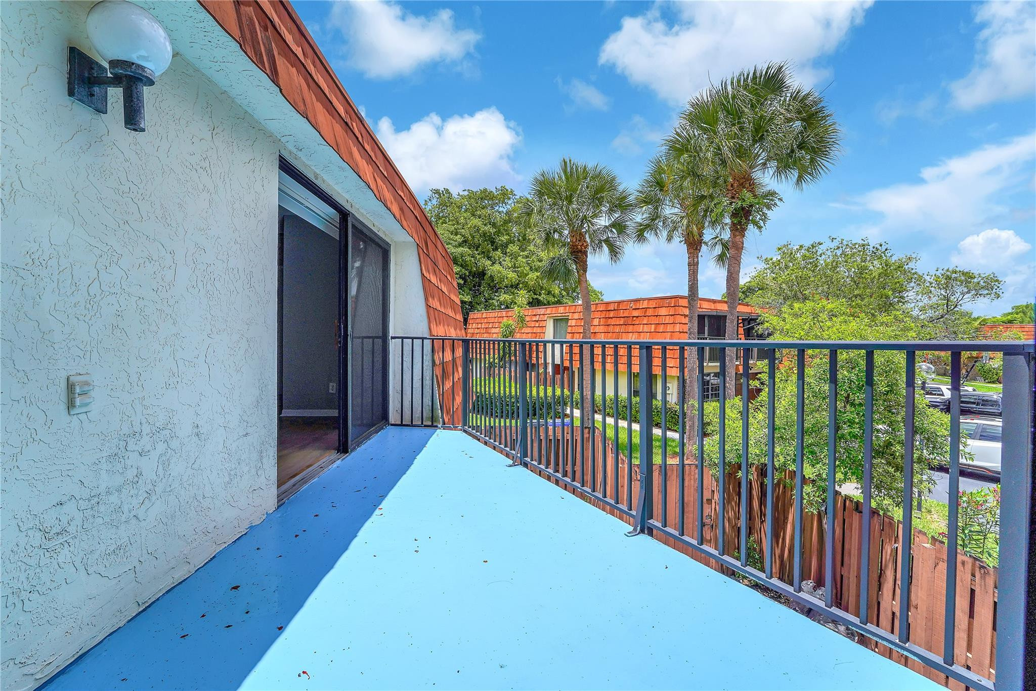 8466 S Coral Circle