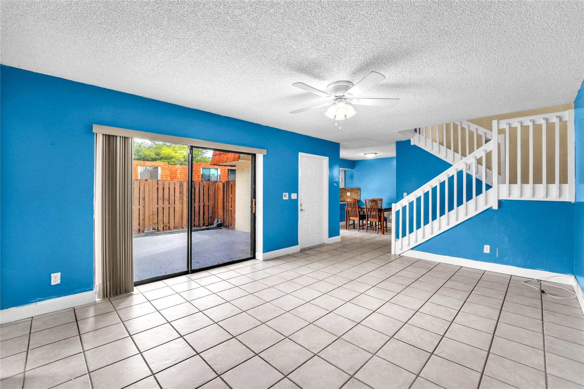 8466 S Coral Circle