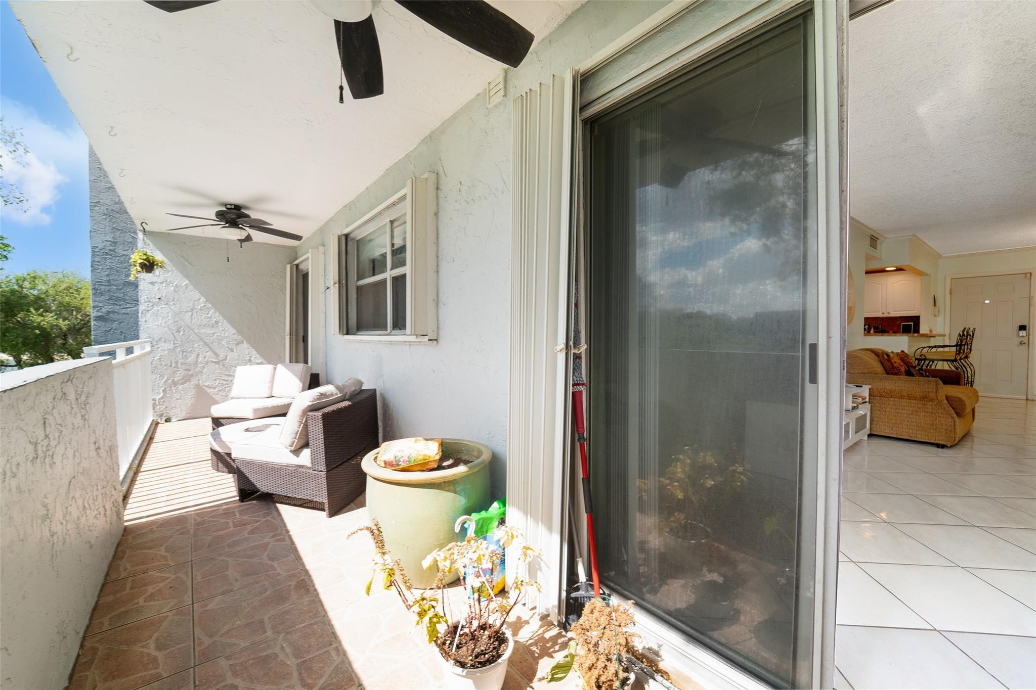 9359 Fontainebleau Boulevard F208