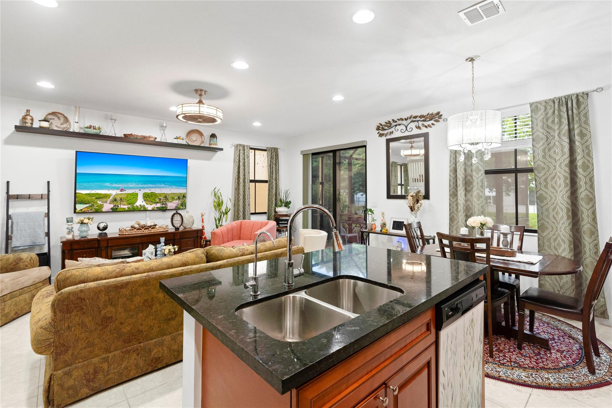 5309 NW 50th Terrace