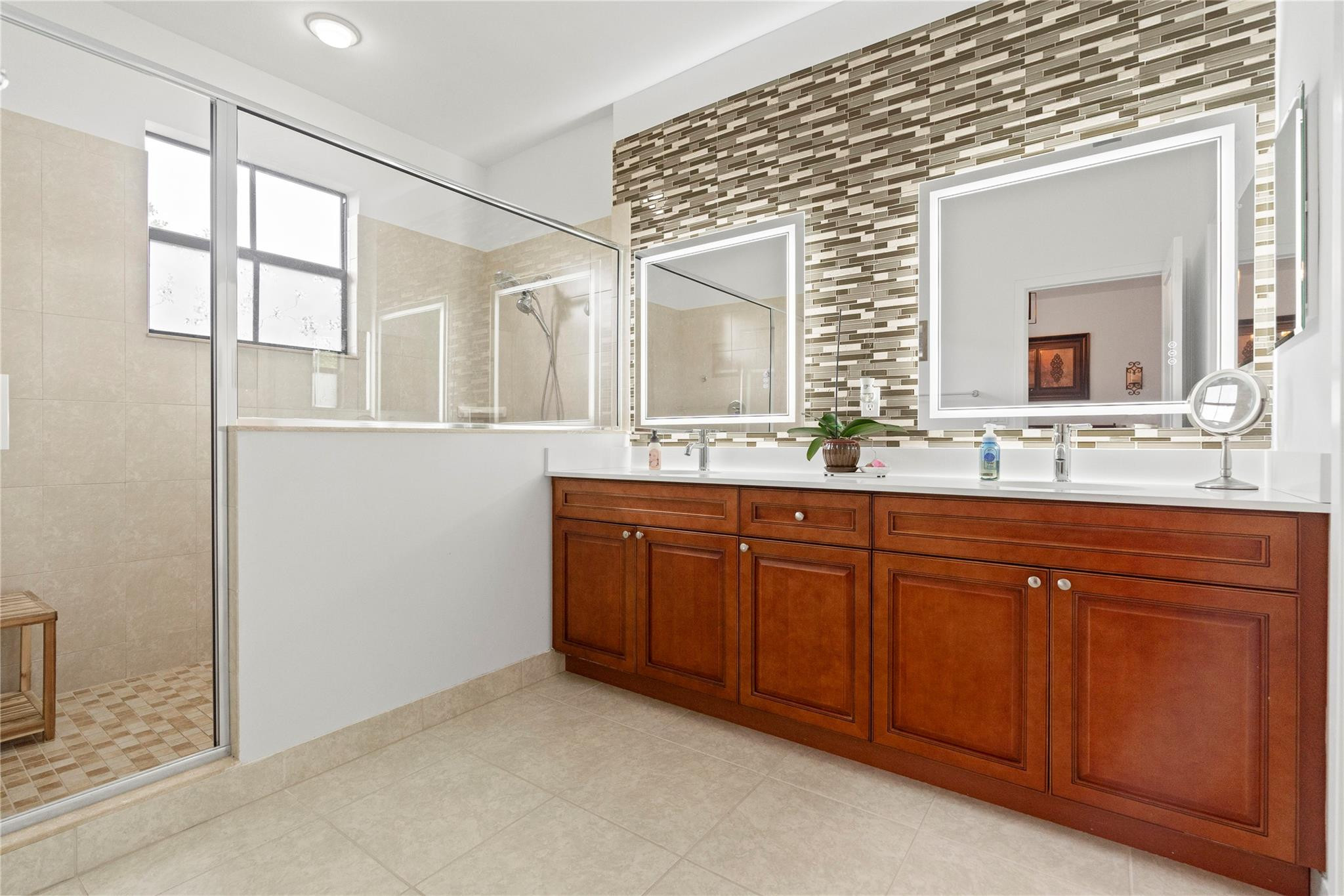 5309 NW 50th Terrace