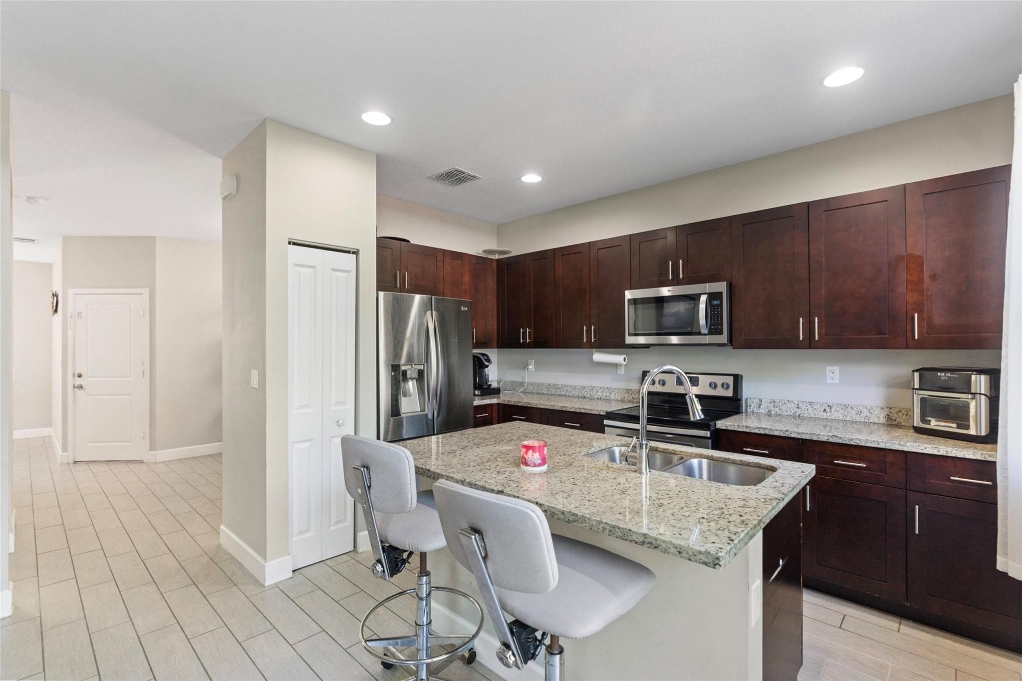 5215 NW 50th Terrace